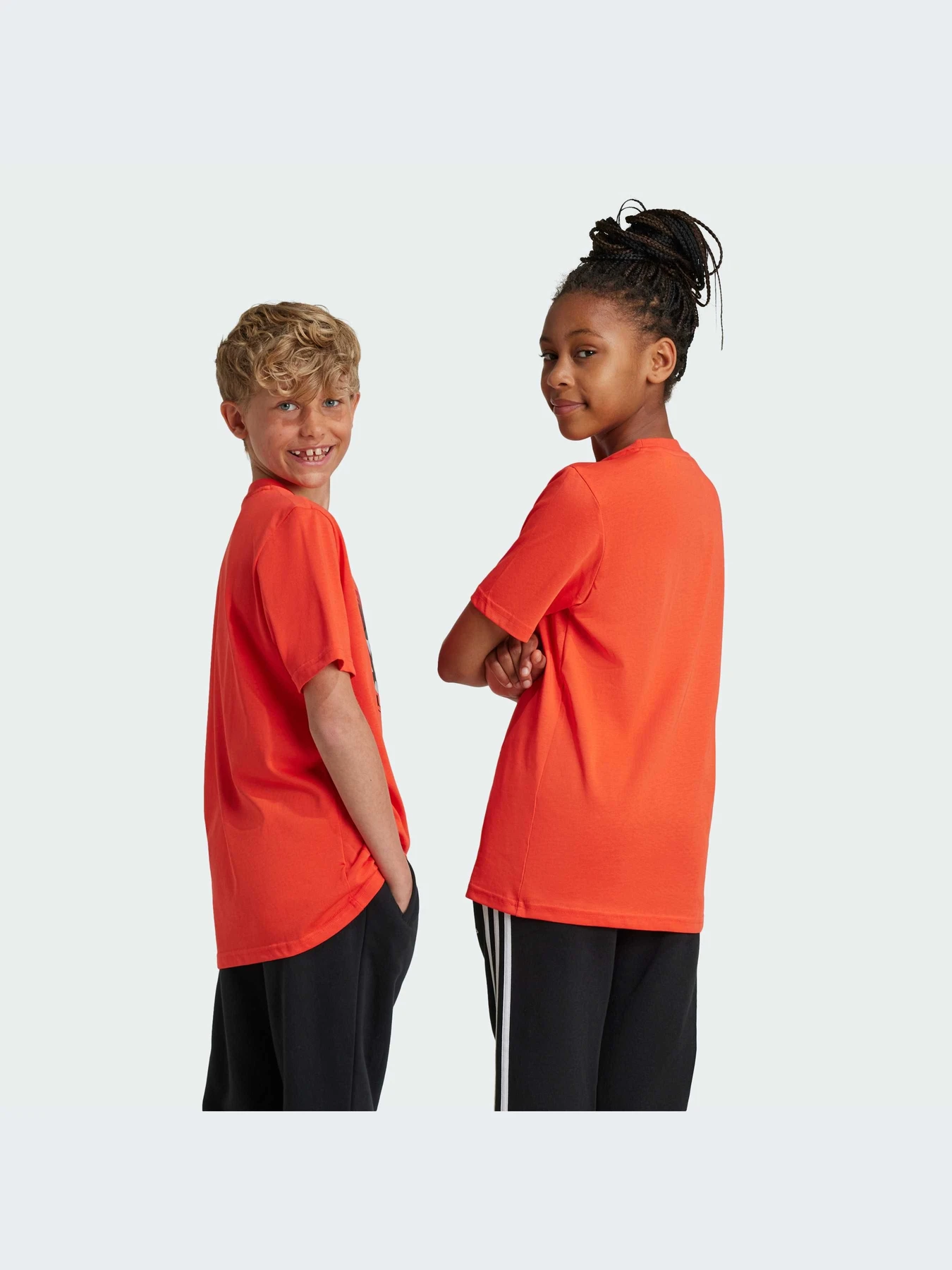 Футболки и поло Adidas модель IW2488-KZ Футболки и поло Adidas модель IW2488-KZ Фото