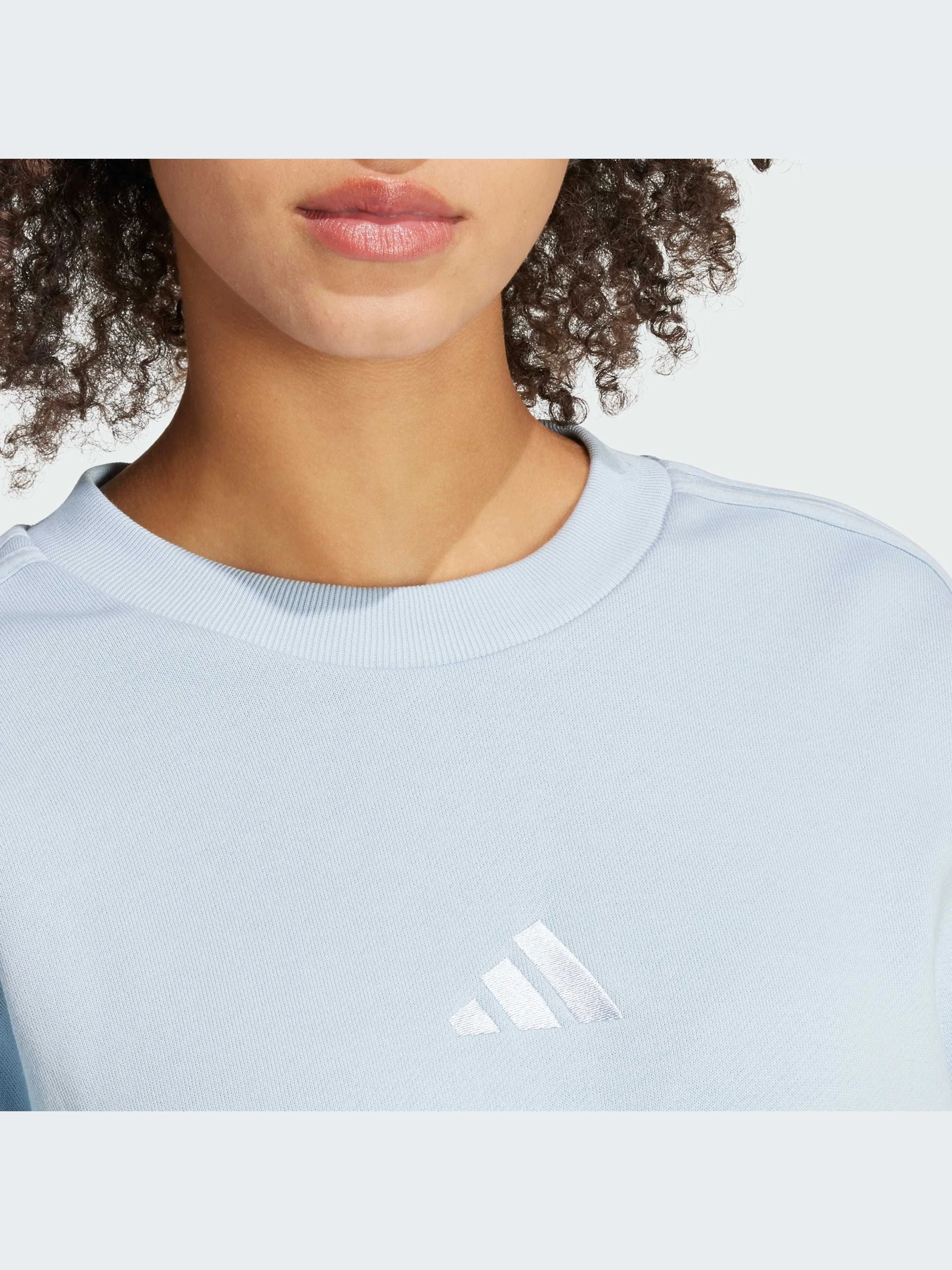 Худи и свитшоты Adidas модель IY6852-KZ Худи и свитшоты Adidas модель IY6852-KZ Фото