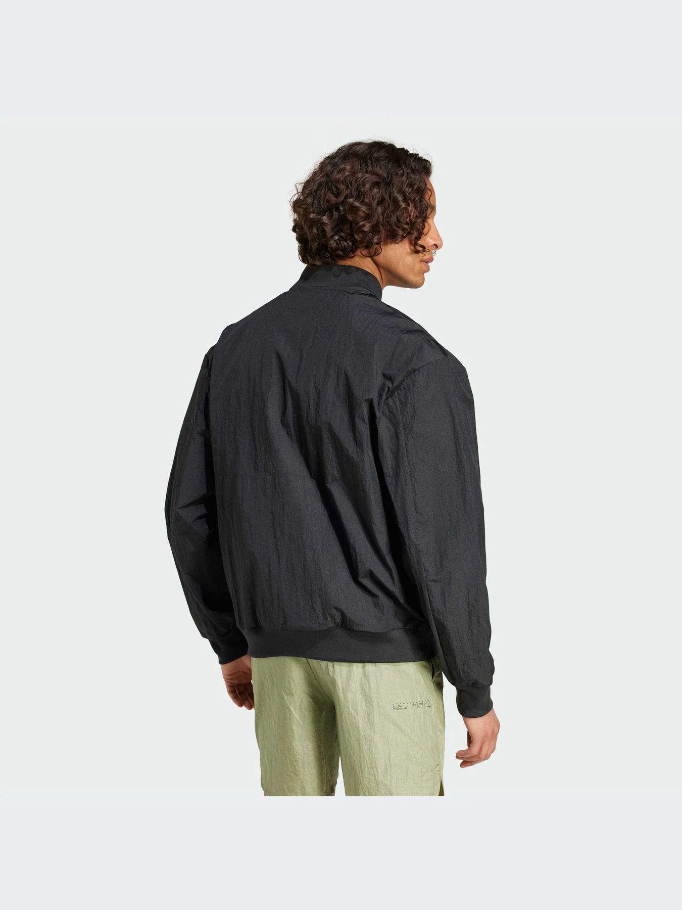 Куртки и дубленки Adidas модель IY1505-KZ Куртки и дубленки Adidas модель IY1505-KZ Фото