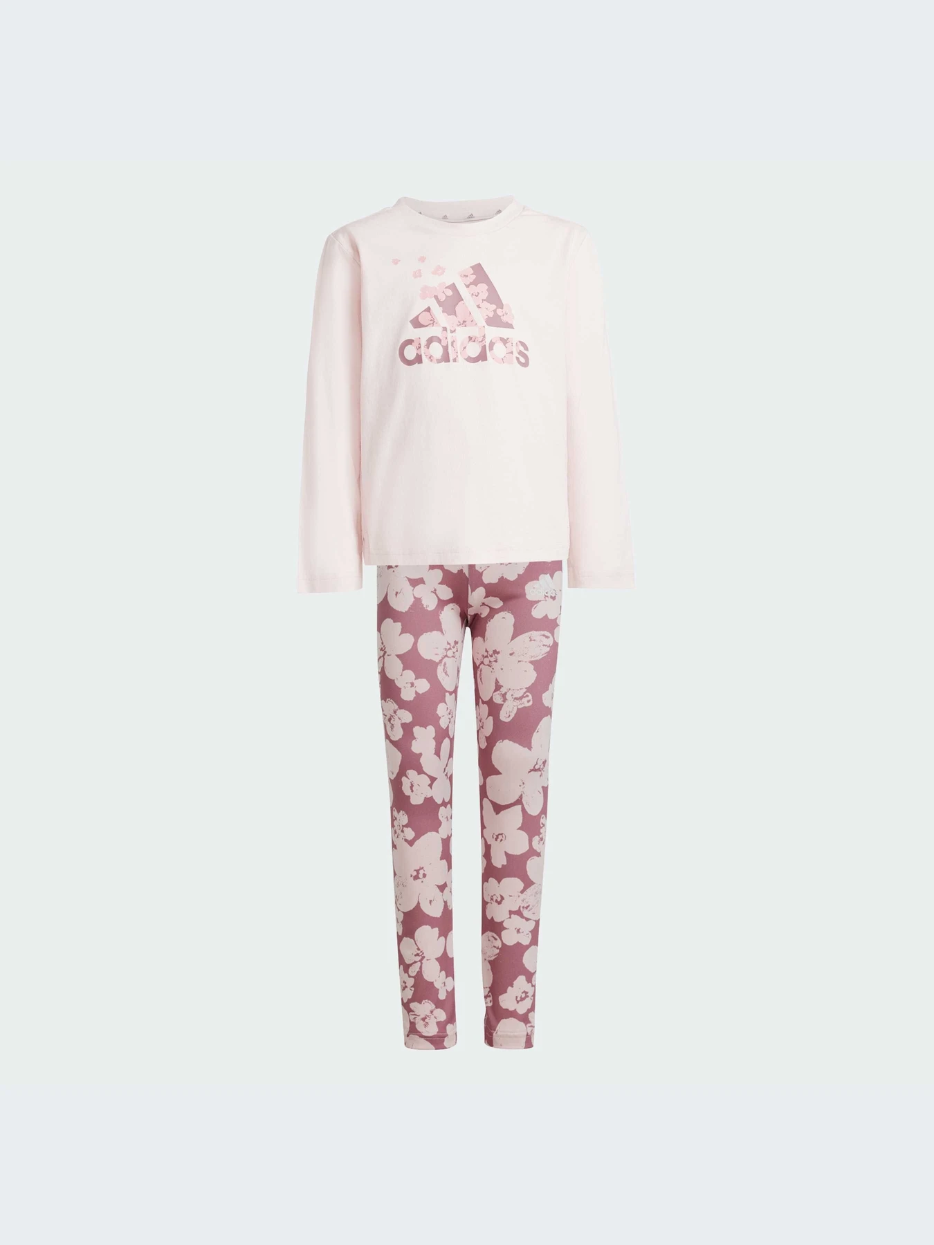 Костюмы Adidas модель IW3477-KZ Костюмы Adidas модель IW3477-KZ Фото