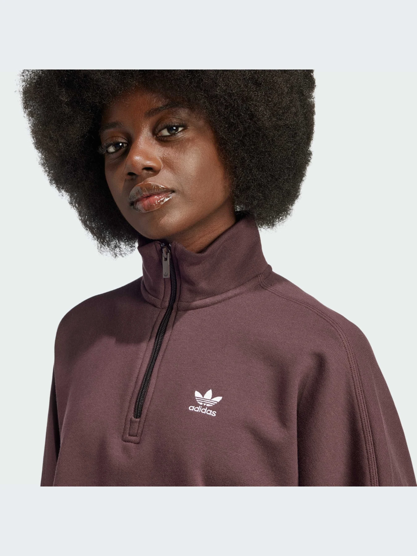 Худи и свитшоты Adidas модель IY9675-KZ Худи и свитшоты Adidas модель IY9675-KZ Фото