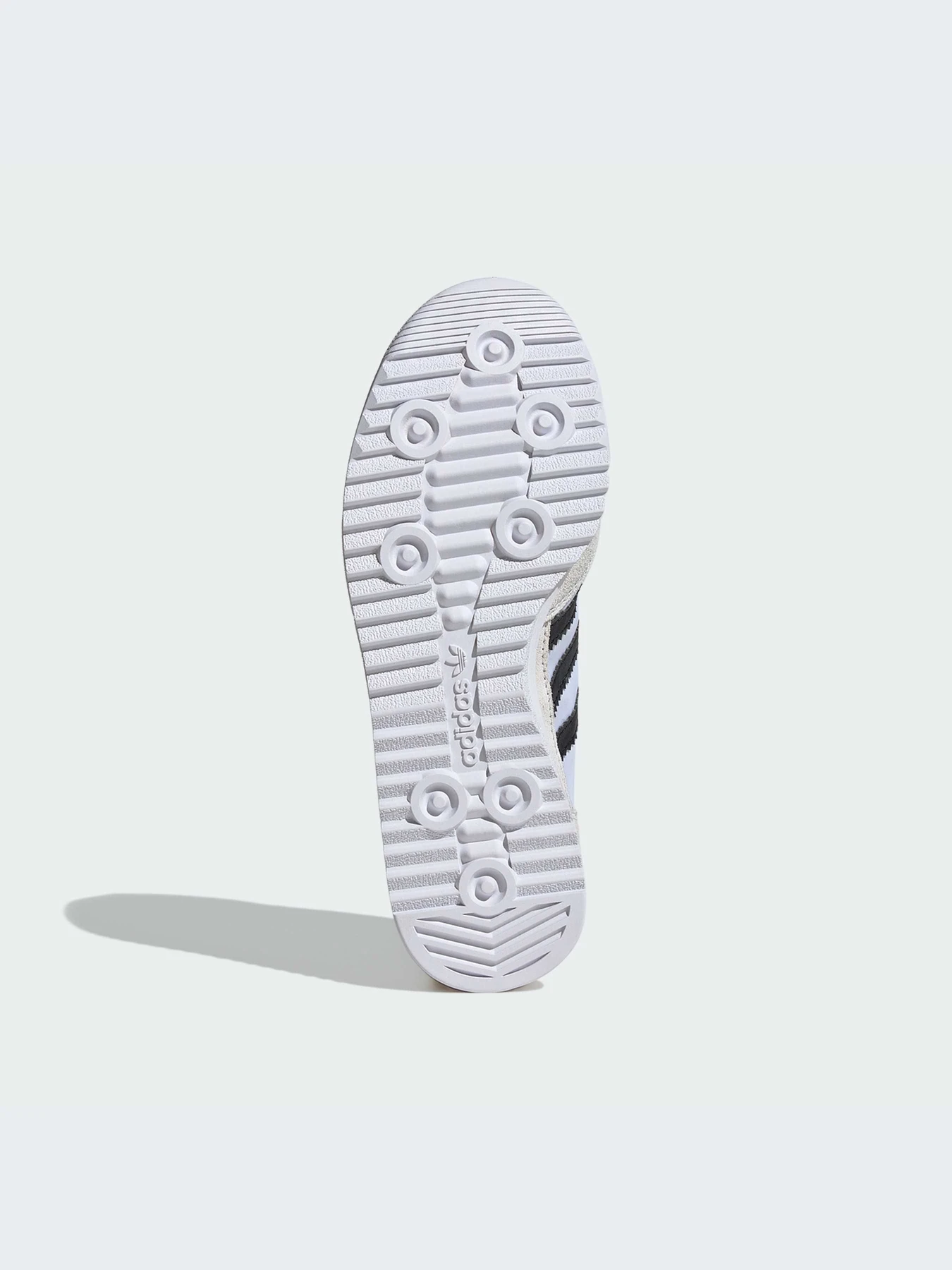 Кроссовки Adidas модель IH8077-KZ Кроссовки Adidas модель IH8077-KZ Фото