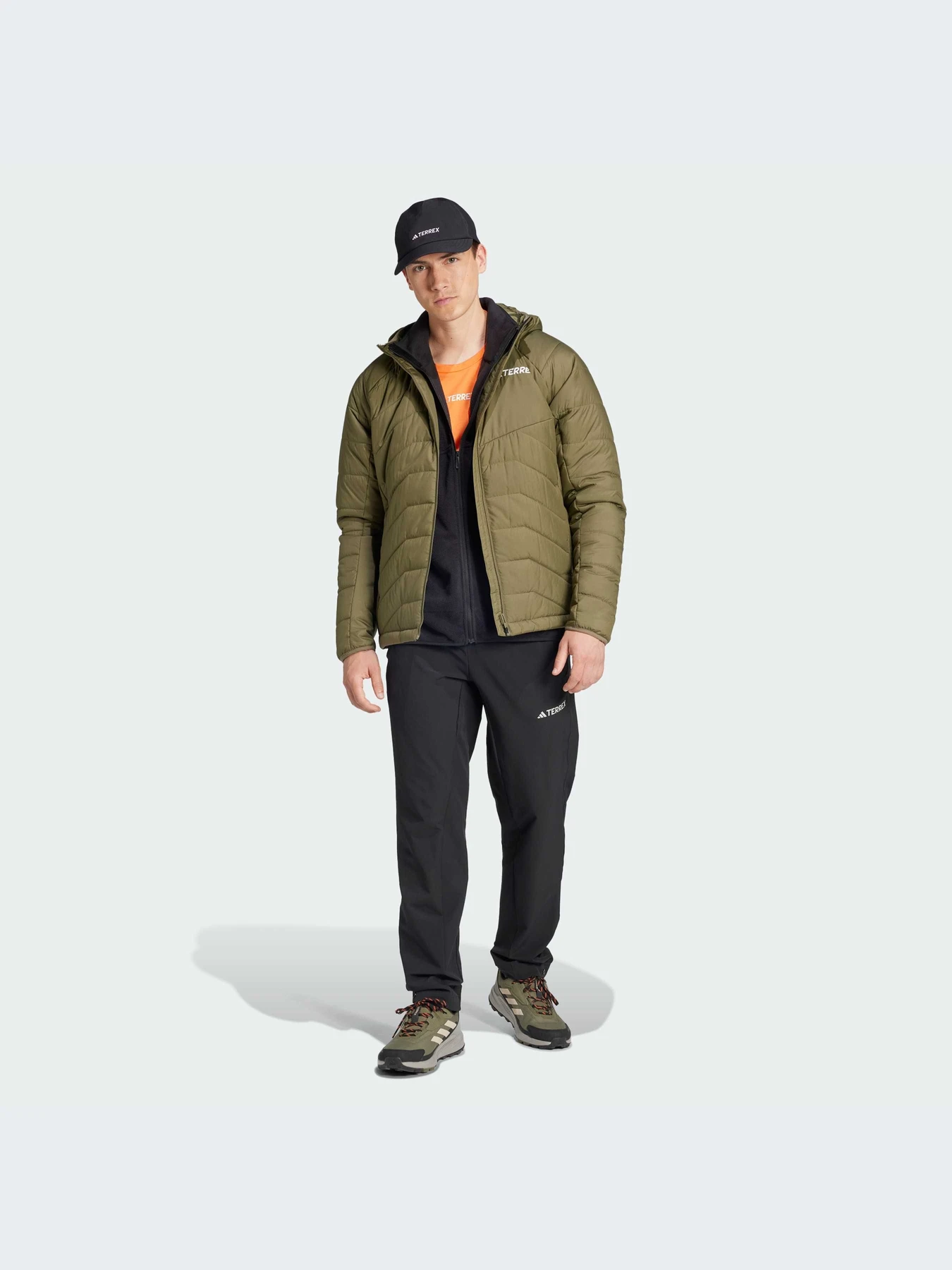 Куртки и дубленки Adidas модель IM7681-KZ Куртки и дубленки Adidas модель IM7681-KZ Фото