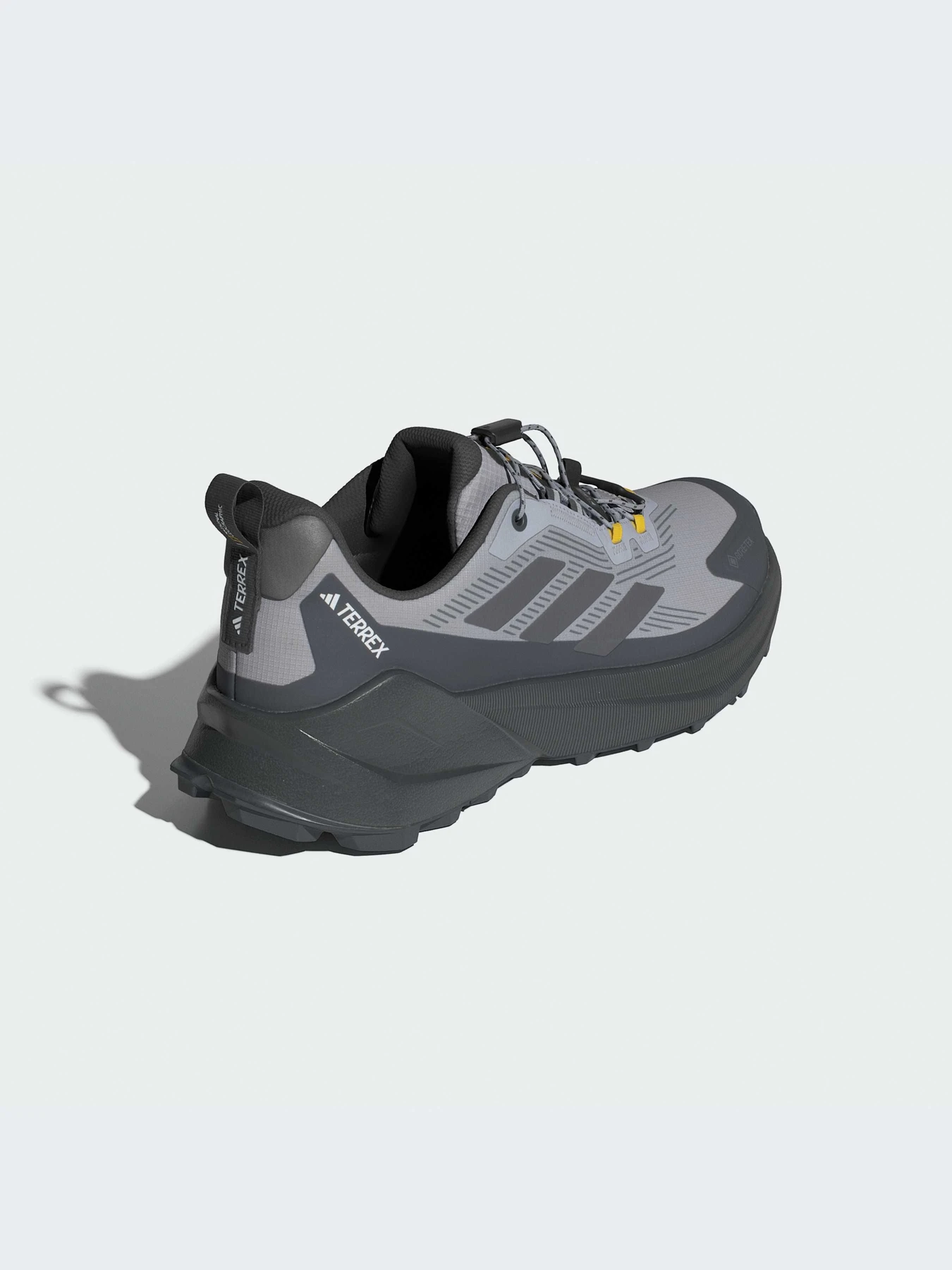 Кроссовки Adidas модель IH5009-KZ Кроссовки Adidas модель IH5009-KZ Фото