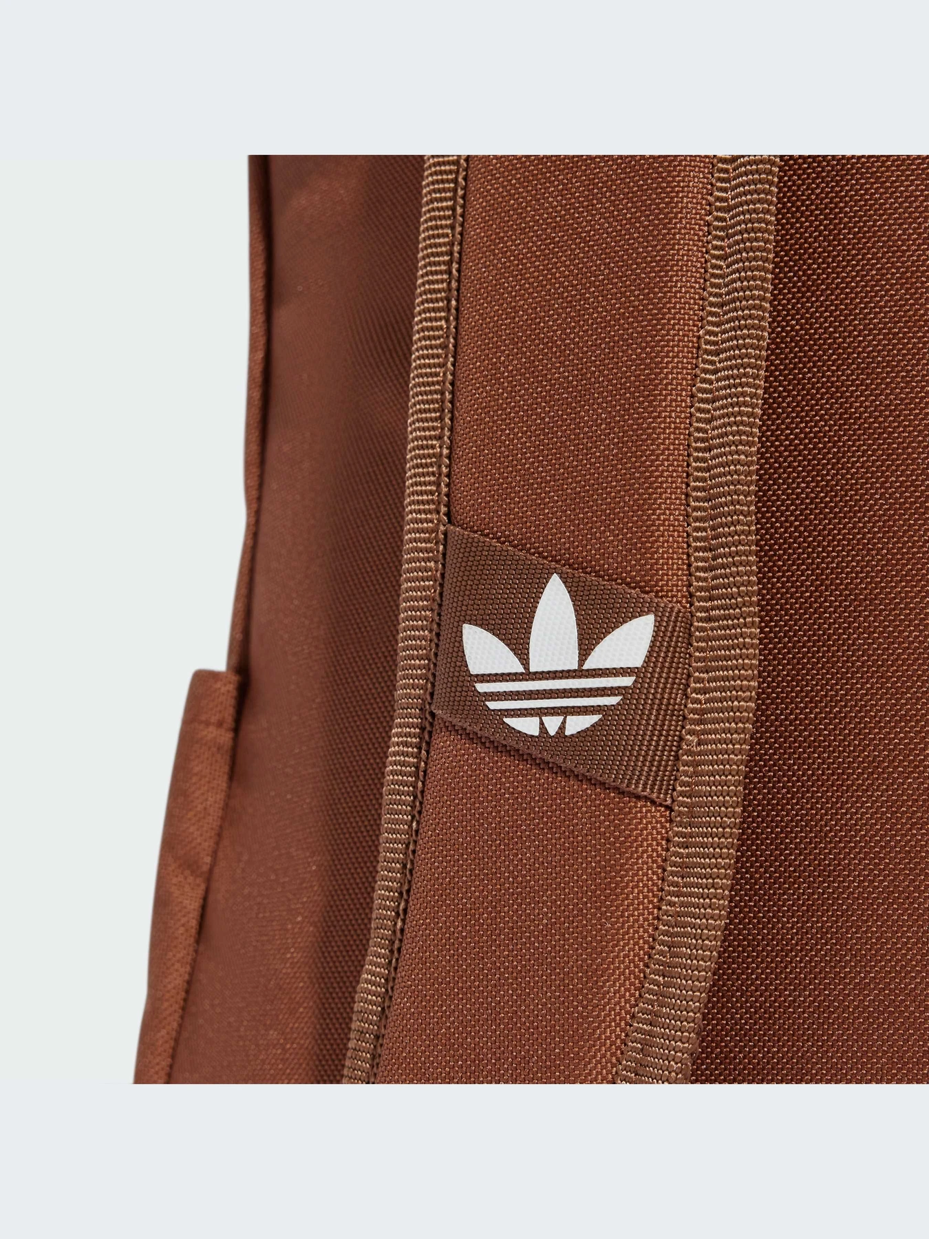 Рюкзаки Adidas Adicolor модель IX7458-KZ Рюкзаки Adidas Adicolor модель IX7458-KZ Фото
