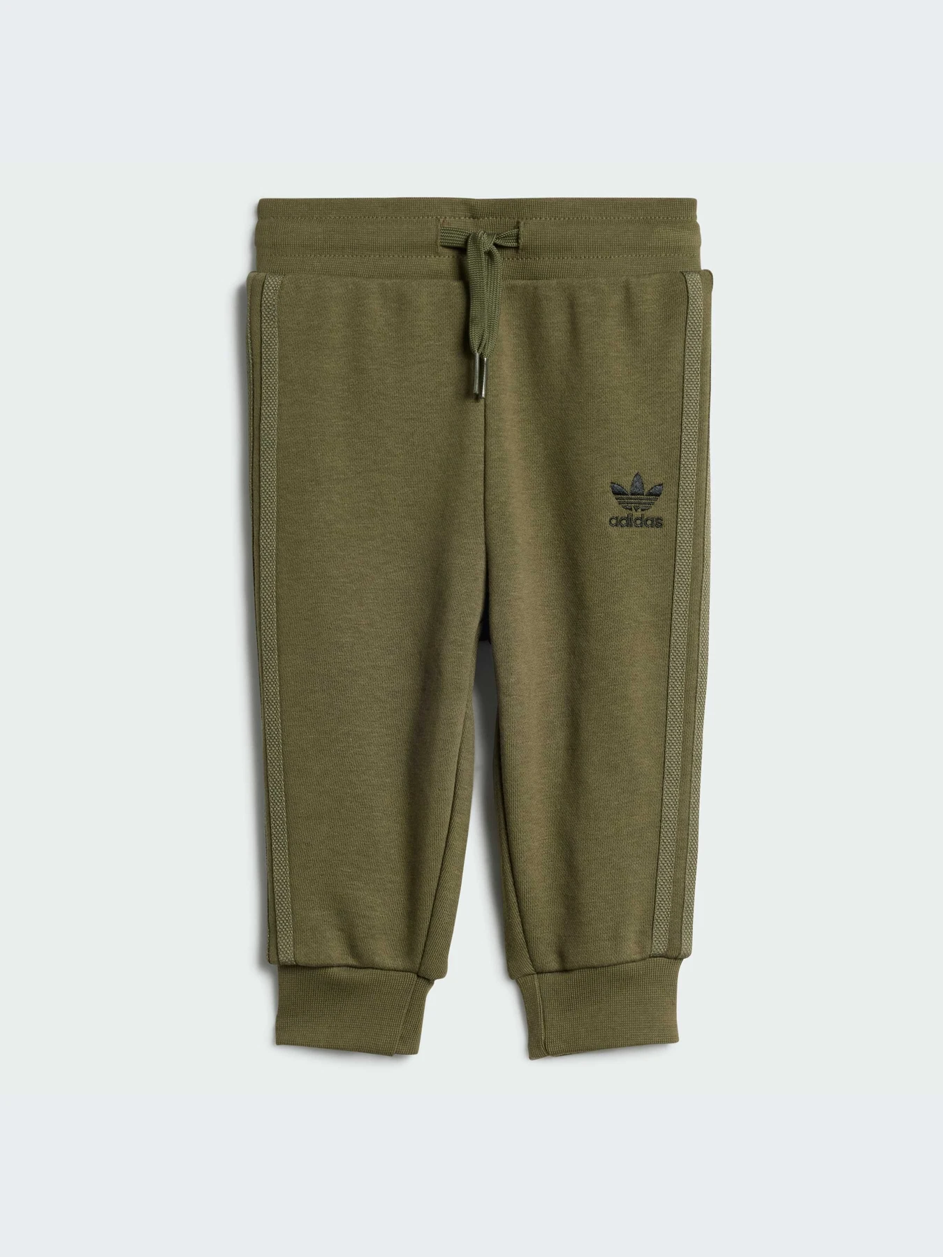 Костюмы Adidas модель IZ4605-KZ Костюмы Adidas модель IZ4605-KZ Фото