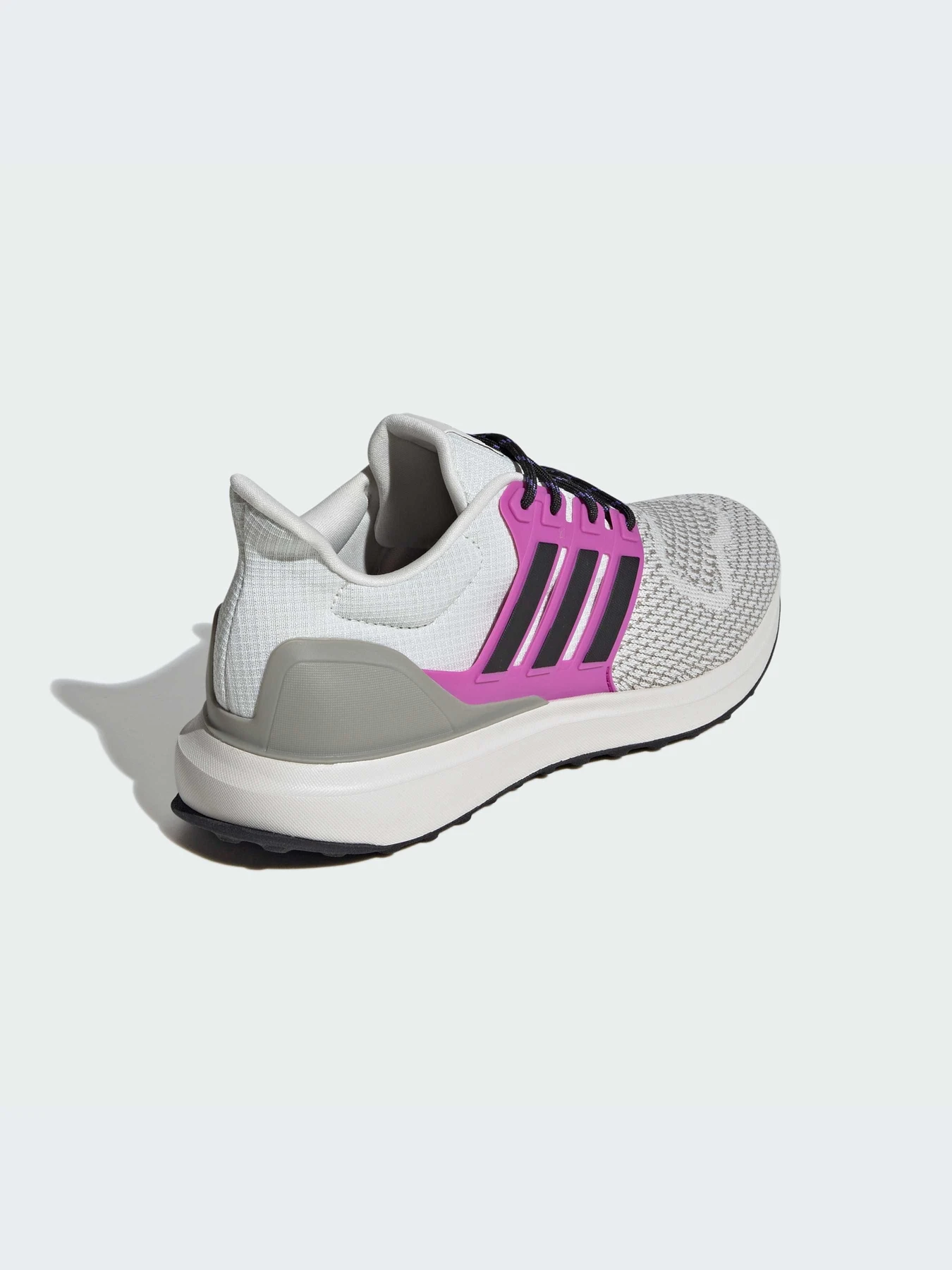 Кроссовки Adidas модель IH5404-KZ Кроссовки Adidas модель IH5404-KZ Фото