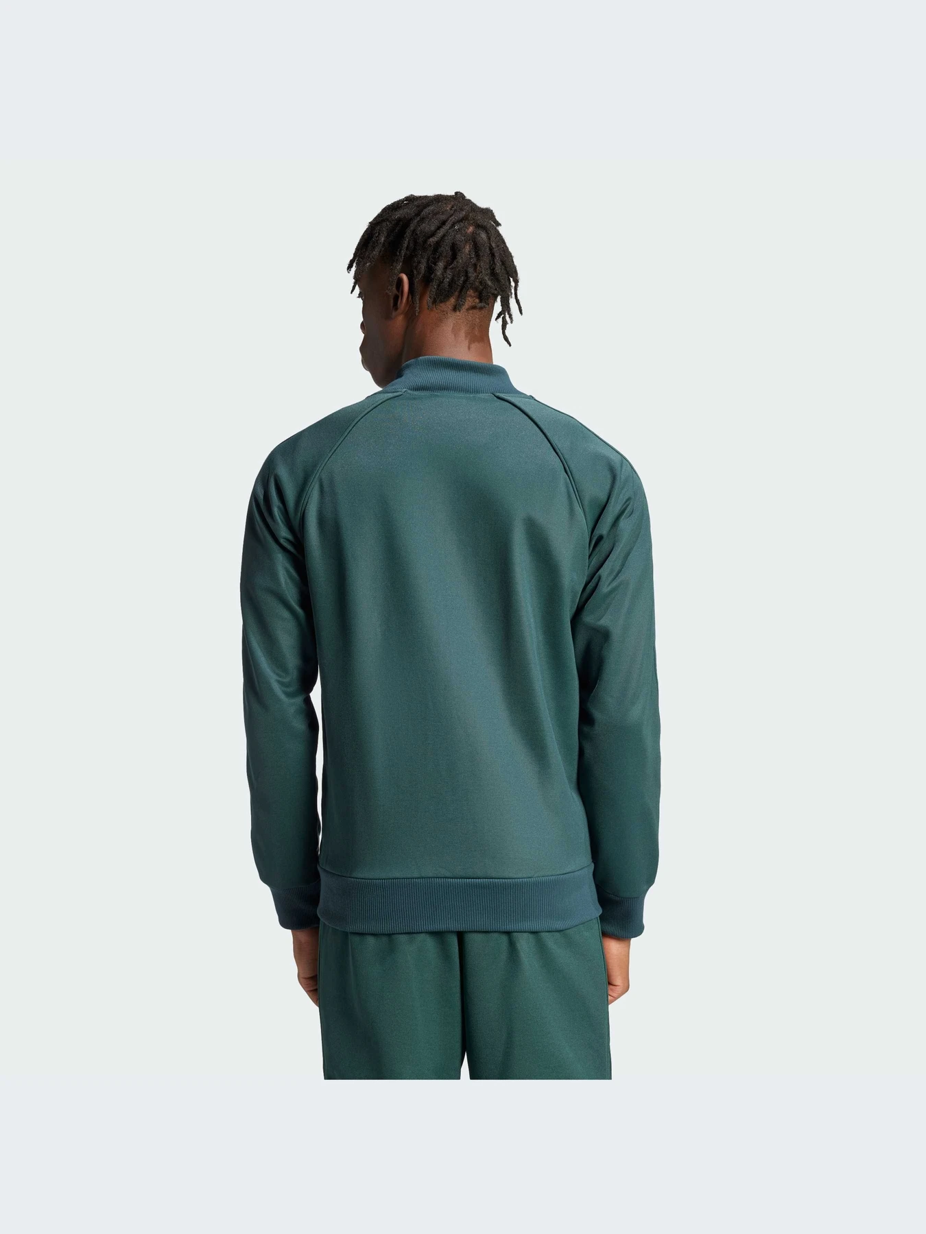 Худи и свитшоты Adidas модель IW3246-KZ Худи и свитшоты Adidas модель IW3246-KZ Фото