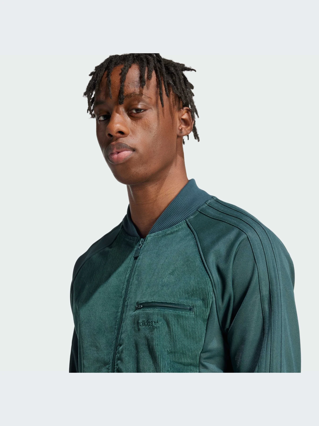 Худи и свитшоты Adidas модель IW3246-KZ Худи и свитшоты Adidas модель IW3246-KZ Фото