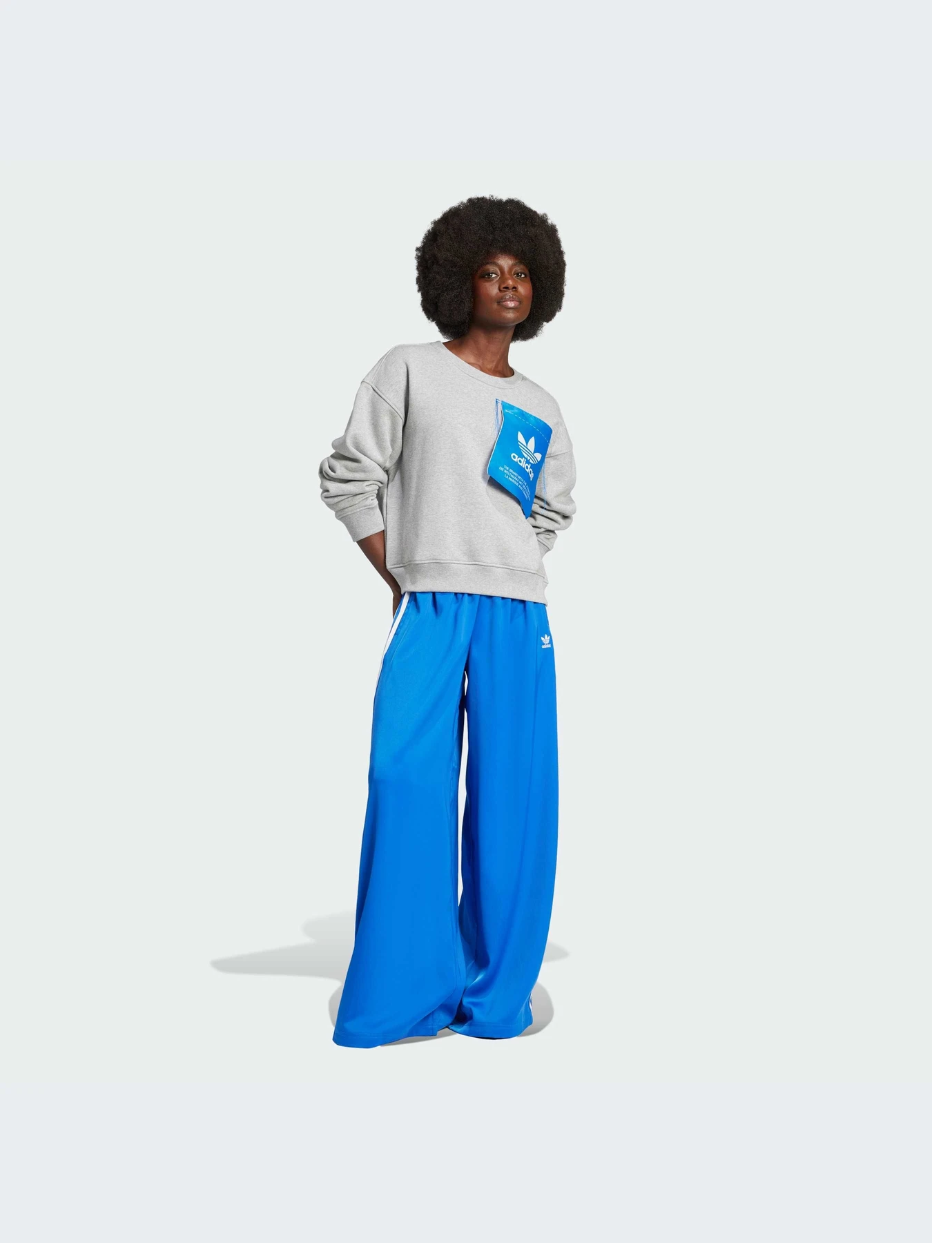 Худи и свитшоты Adidas модель IW5666-KZ Худи и свитшоты Adidas модель IW5666-KZ Фото