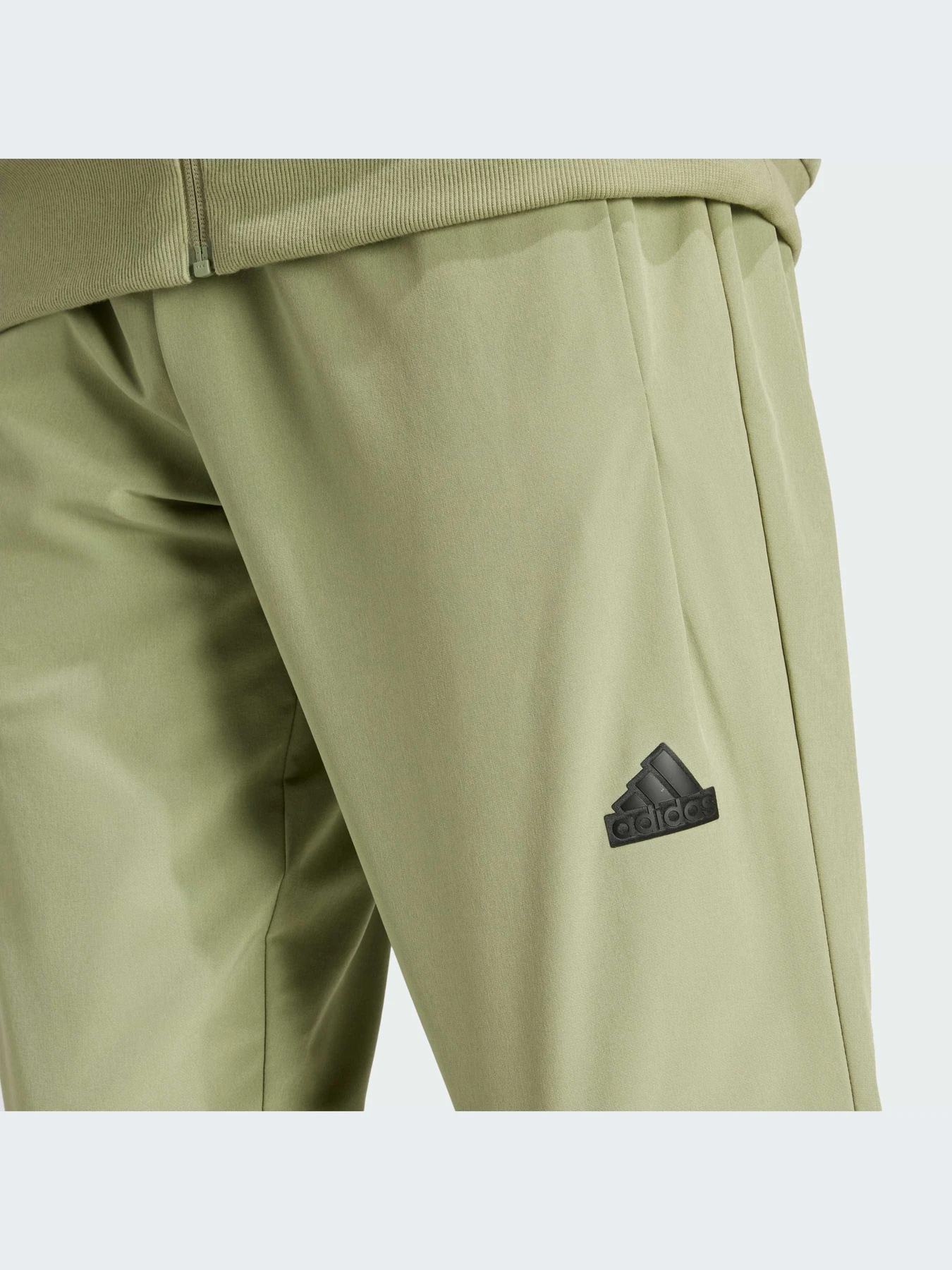 Брюки Adidas ZNE модель IS9278-KZ Брюки Adidas ZNE модель IS9278-KZ Фото
