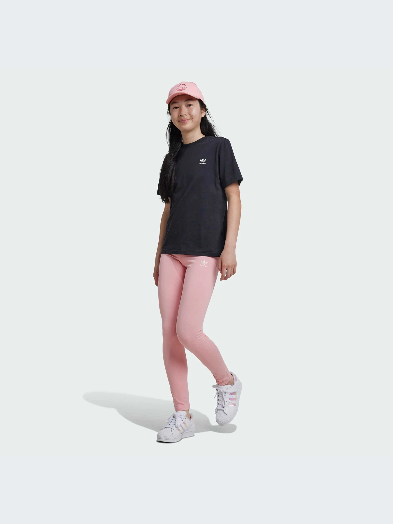 Брюки Adidas модель IX5302-KZ Брюки Adidas модель IX5302-KZ Фото
