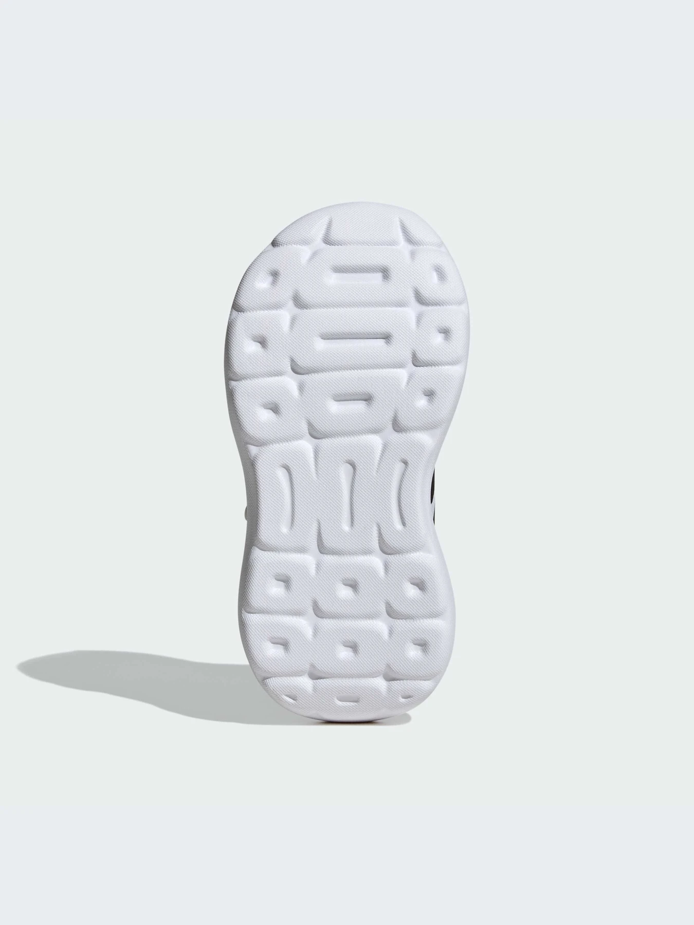 Кроссовки Adidas модель IE5982-KZ Кроссовки Adidas модель IE5982-KZ Фото