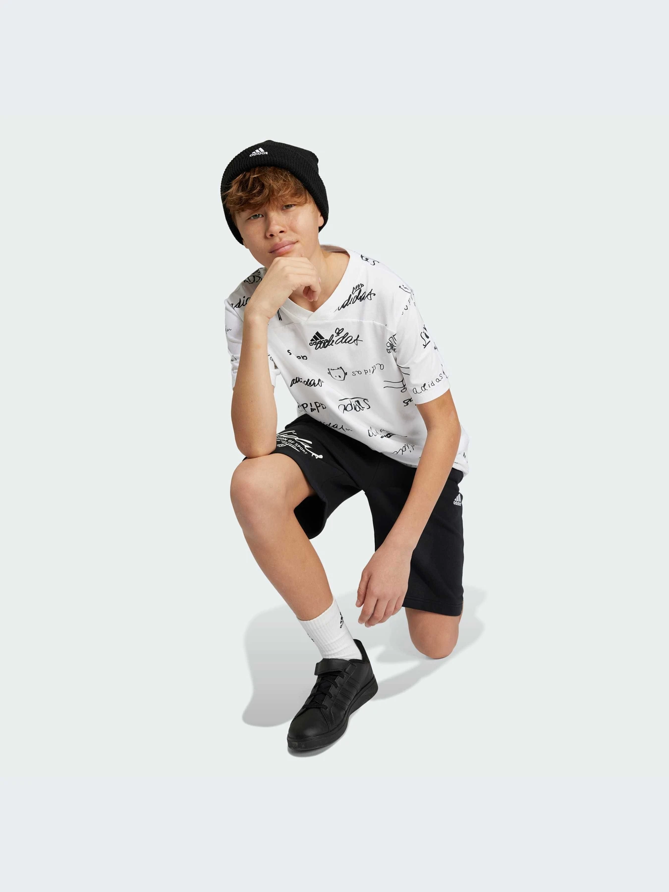 Шорты Adidas модель IV9441-KZ Шорты Adidas модель IV9441-KZ Фото