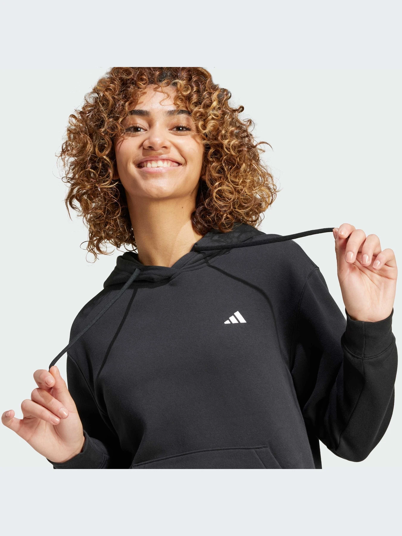 Худи и свитшоты Adidas модель IW0220-KZ Худи и свитшоты Adidas модель IW0220-KZ Фото