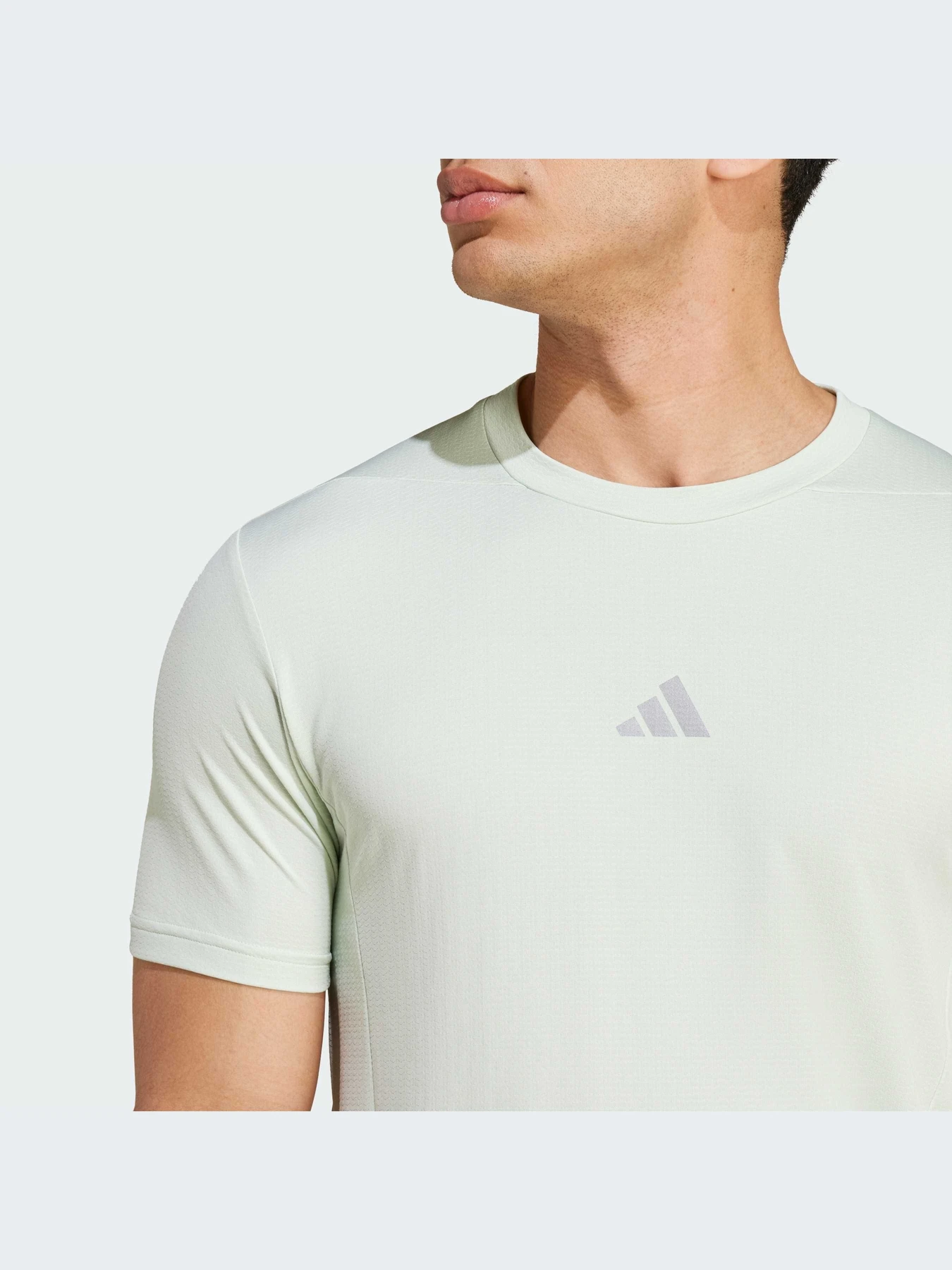 Футболки и поло Adidas модель IX9122-KZ Футболки и поло Adidas модель IX9122-KZ Фото