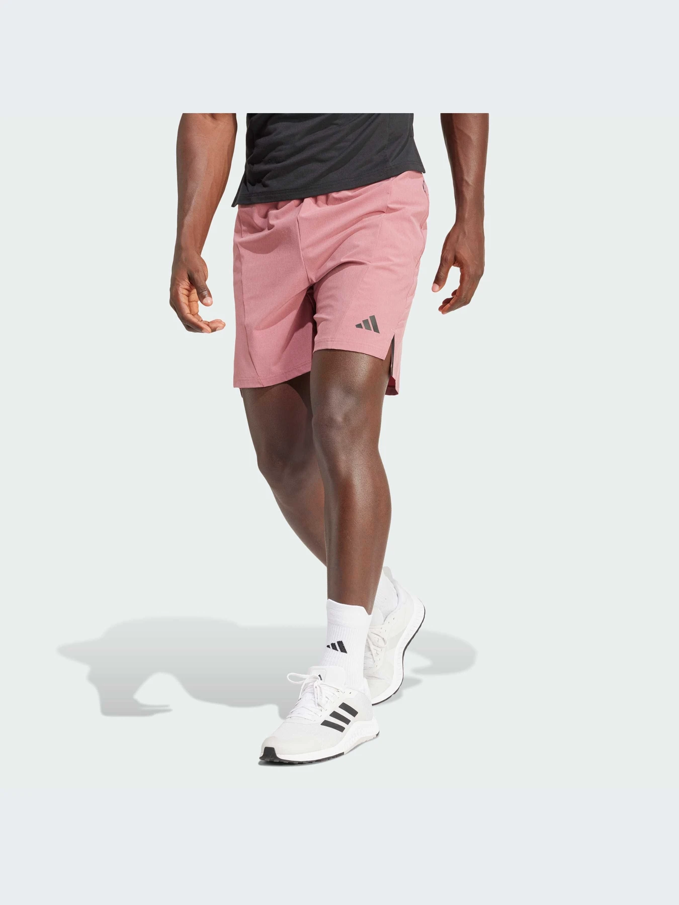 Шорты Adidas модель IX9062-KZ Шорты Adidas модель IX9062-KZ Фото
