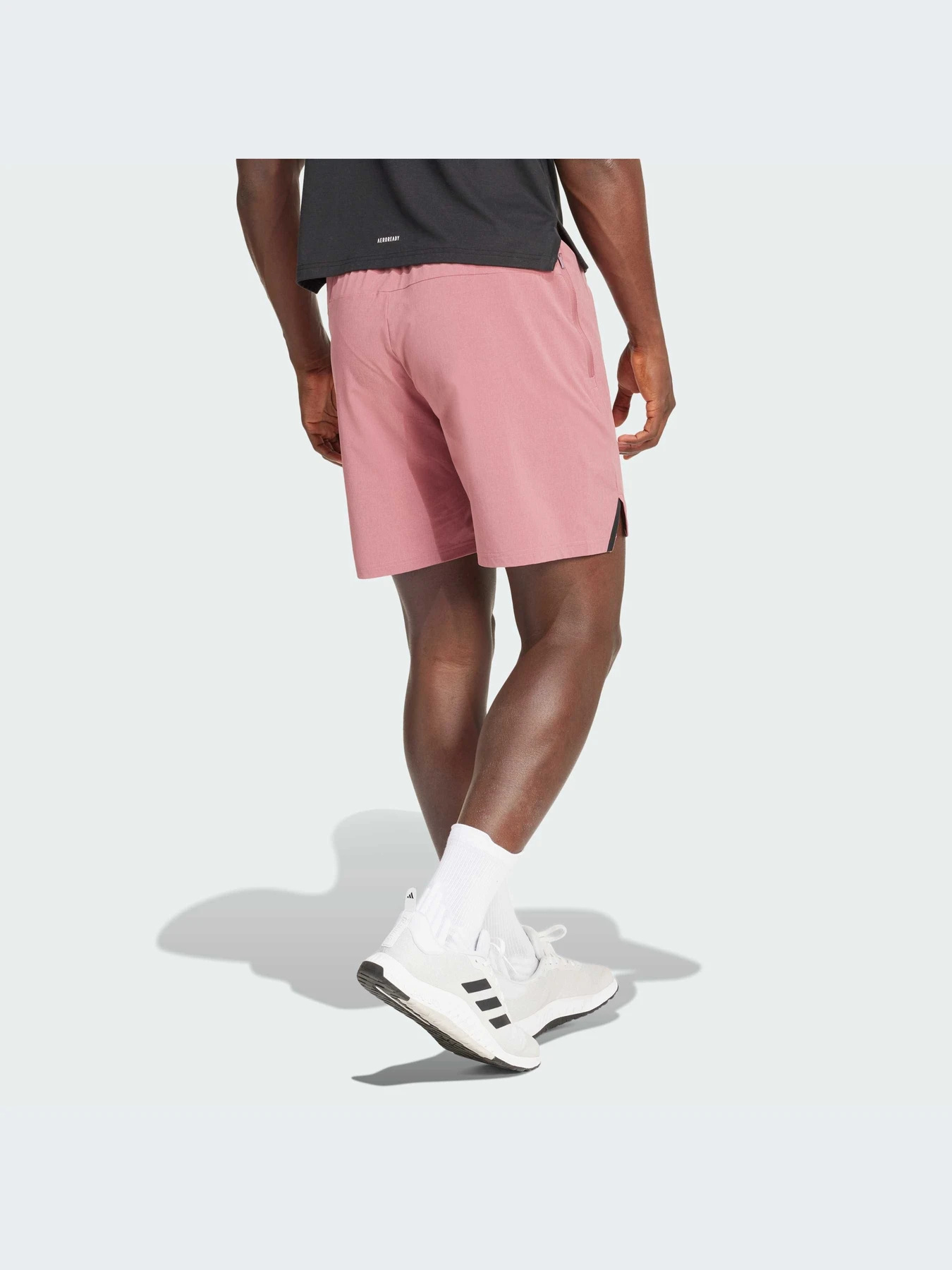 Шорты Adidas модель IX9062-KZ Шорты Adidas модель IX9062-KZ Фото