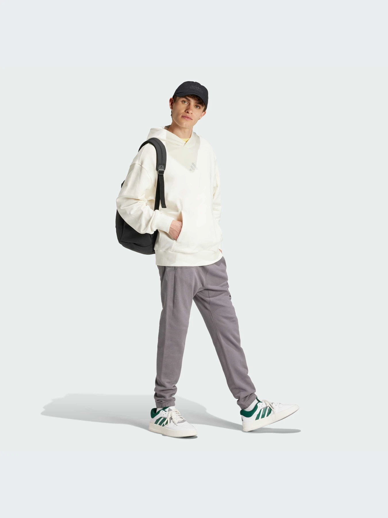 Худи и свитшоты Adidas модель IY4154-KZ Худи и свитшоты Adidas модель IY4154-KZ Фото