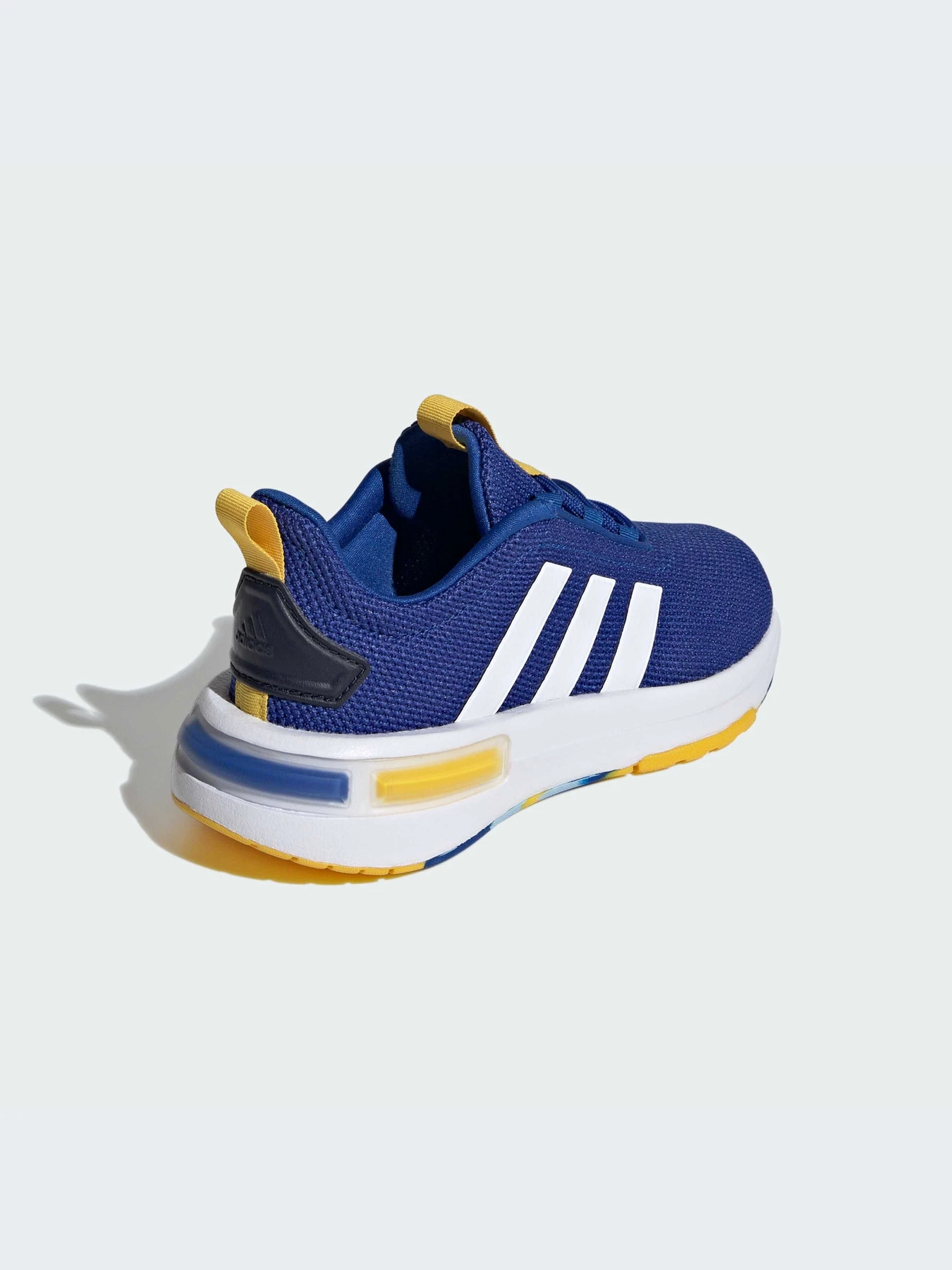 Кроссовки Adidas Racer модель IE6427-KZ Кроссовки Adidas Racer модель IE6427-KZ Фото