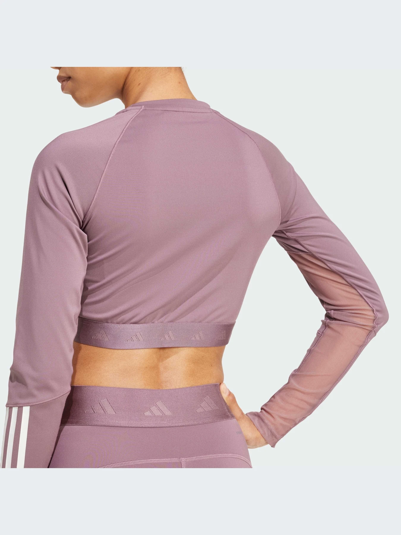 Худи и свитшоты Adidas модель IX3244-KZ Худи и свитшоты Adidas модель IX3244-KZ Фото