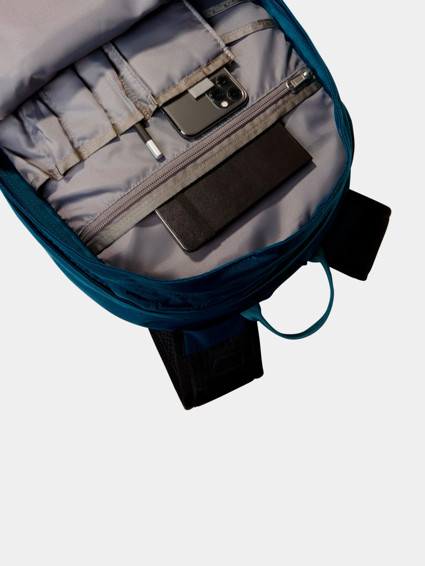 Рюкзаки The North Face модель NF00CF9C4OJ1 Рюкзаки The North Face модель NF00CF9C4OJ1 Фото