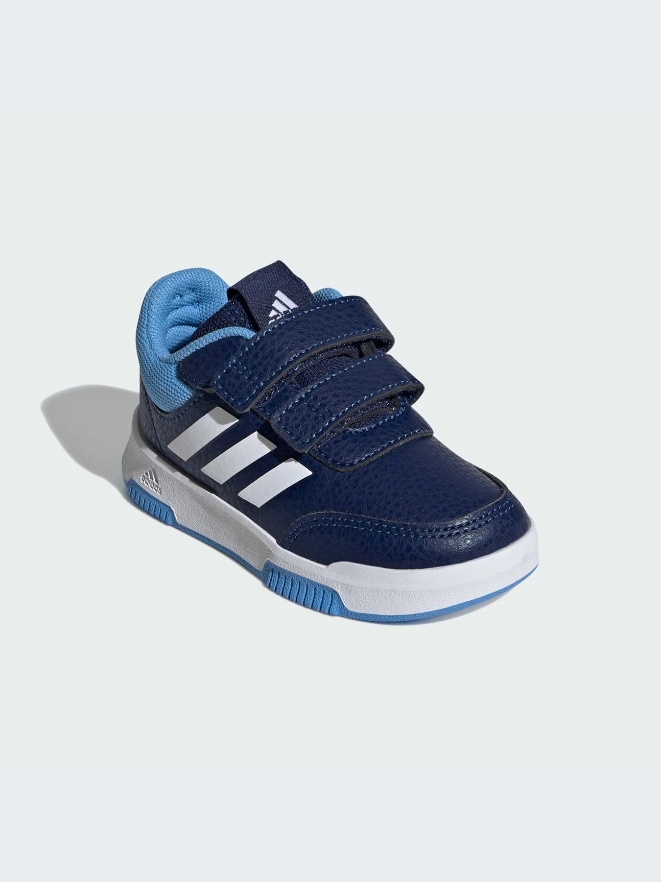 Кроссовки Adidas модель IF1734-KZ Кроссовки Adidas модель IF1734-KZ Фото