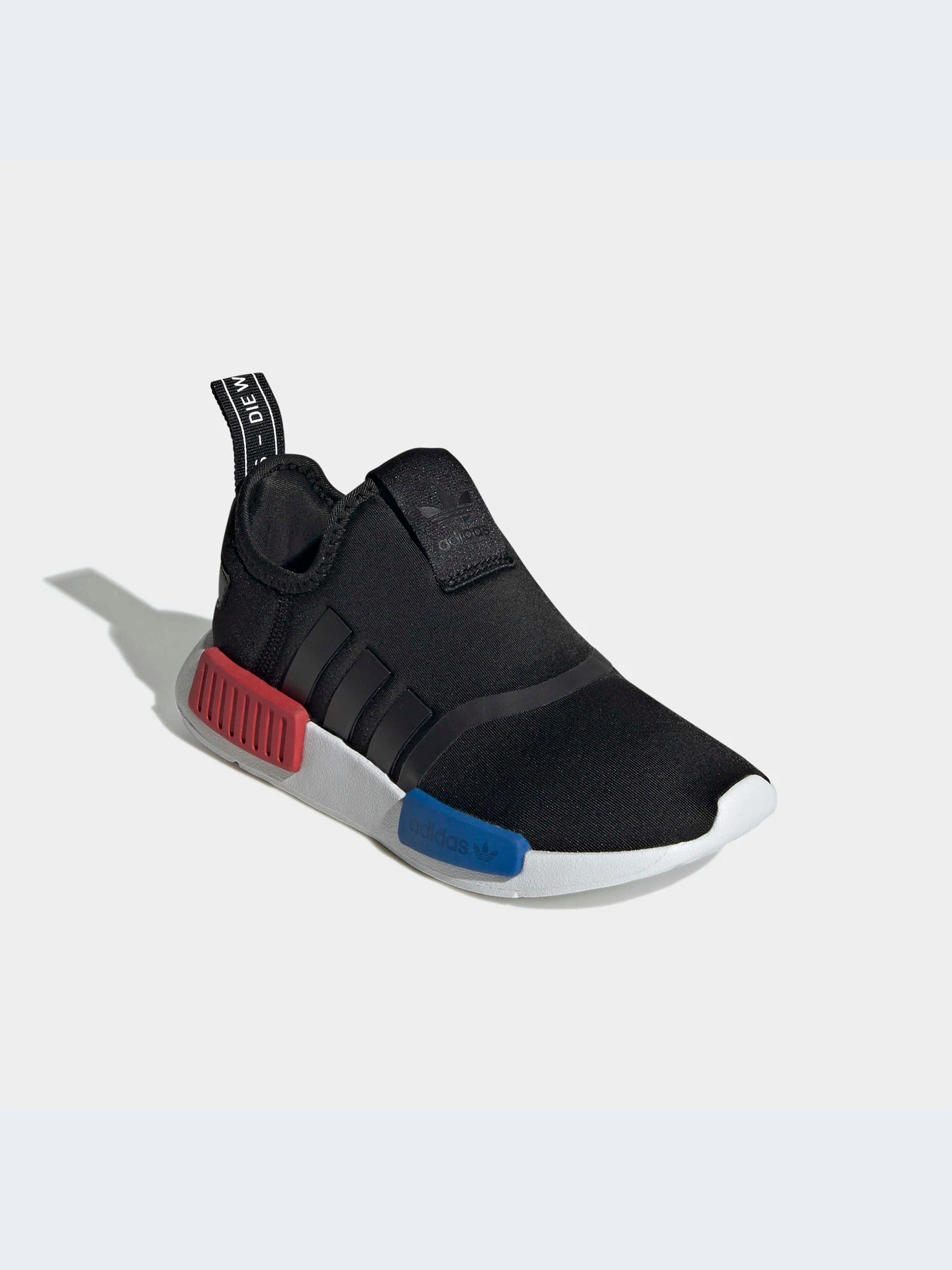 Кроссовки Adidas NMD модель GY9147-KZ Кроссовки Adidas NMD модель GY9147-KZ Фото