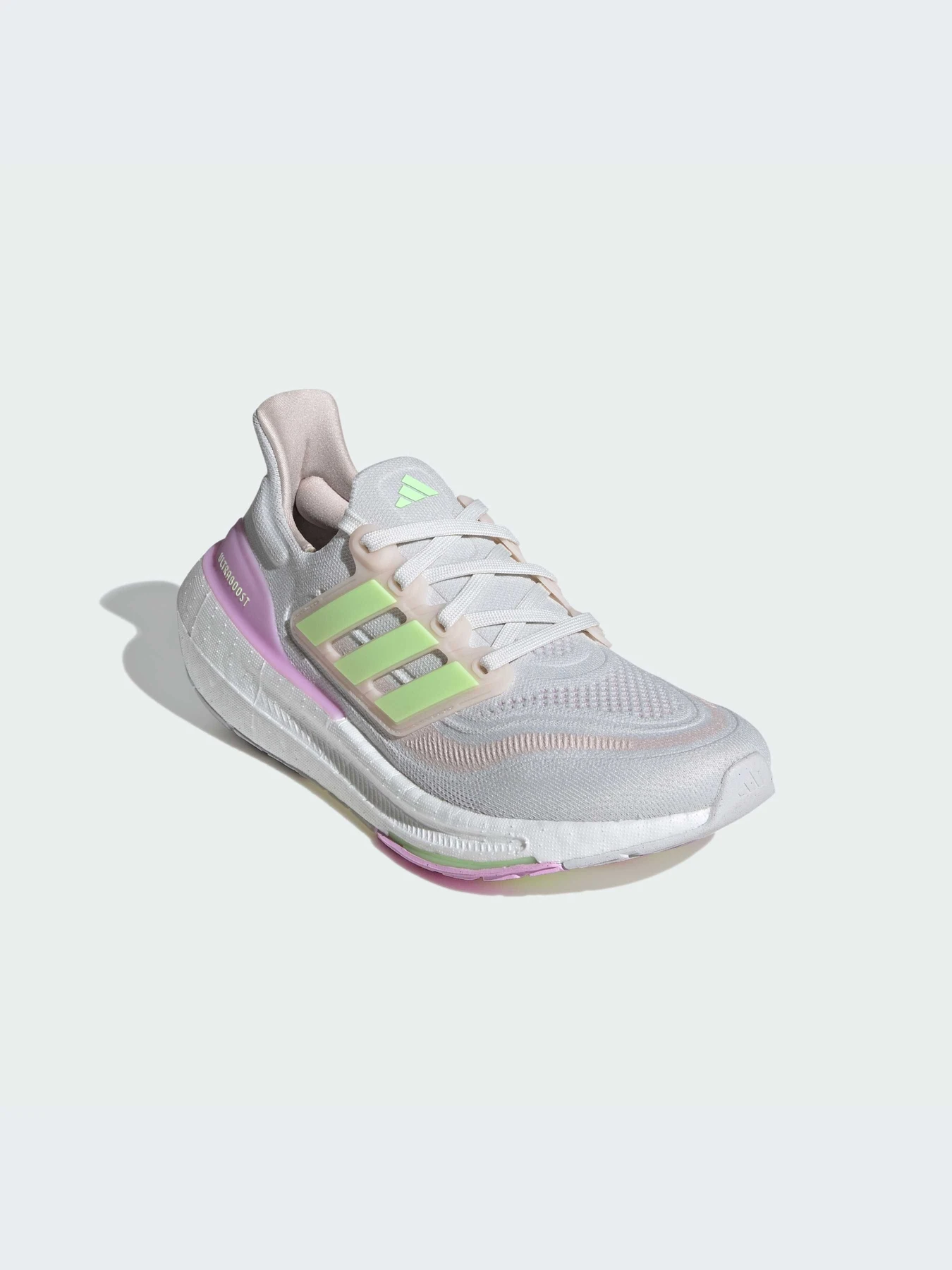Кроссовки Adidas Ultraboost модель IE3337-KZ Кроссовки Adidas Ultraboost модель IE3337-KZ Фото