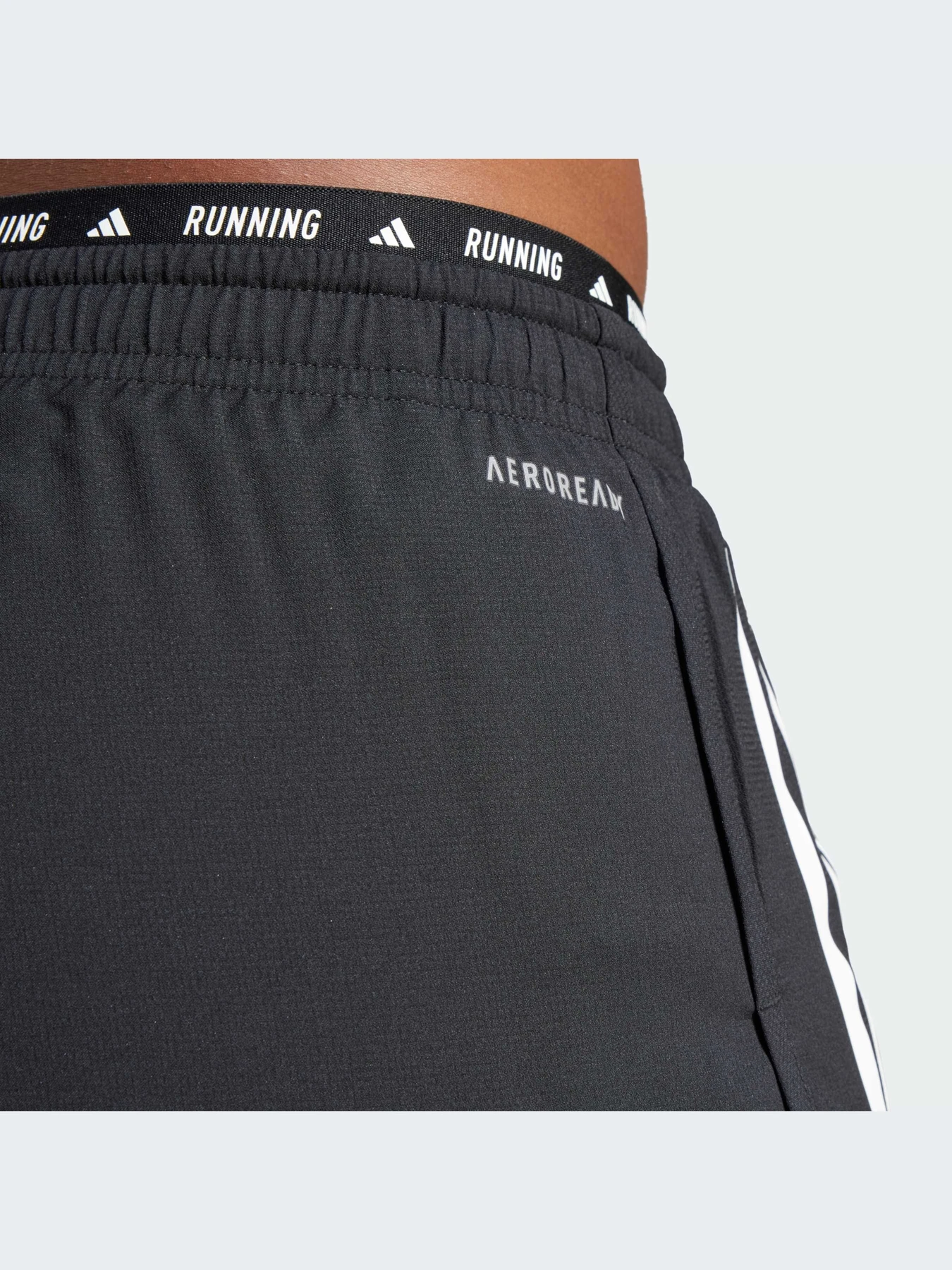 Шорты Adidas модель IN1445-KZ Шорты Adidas модель IN1445-KZ Фото