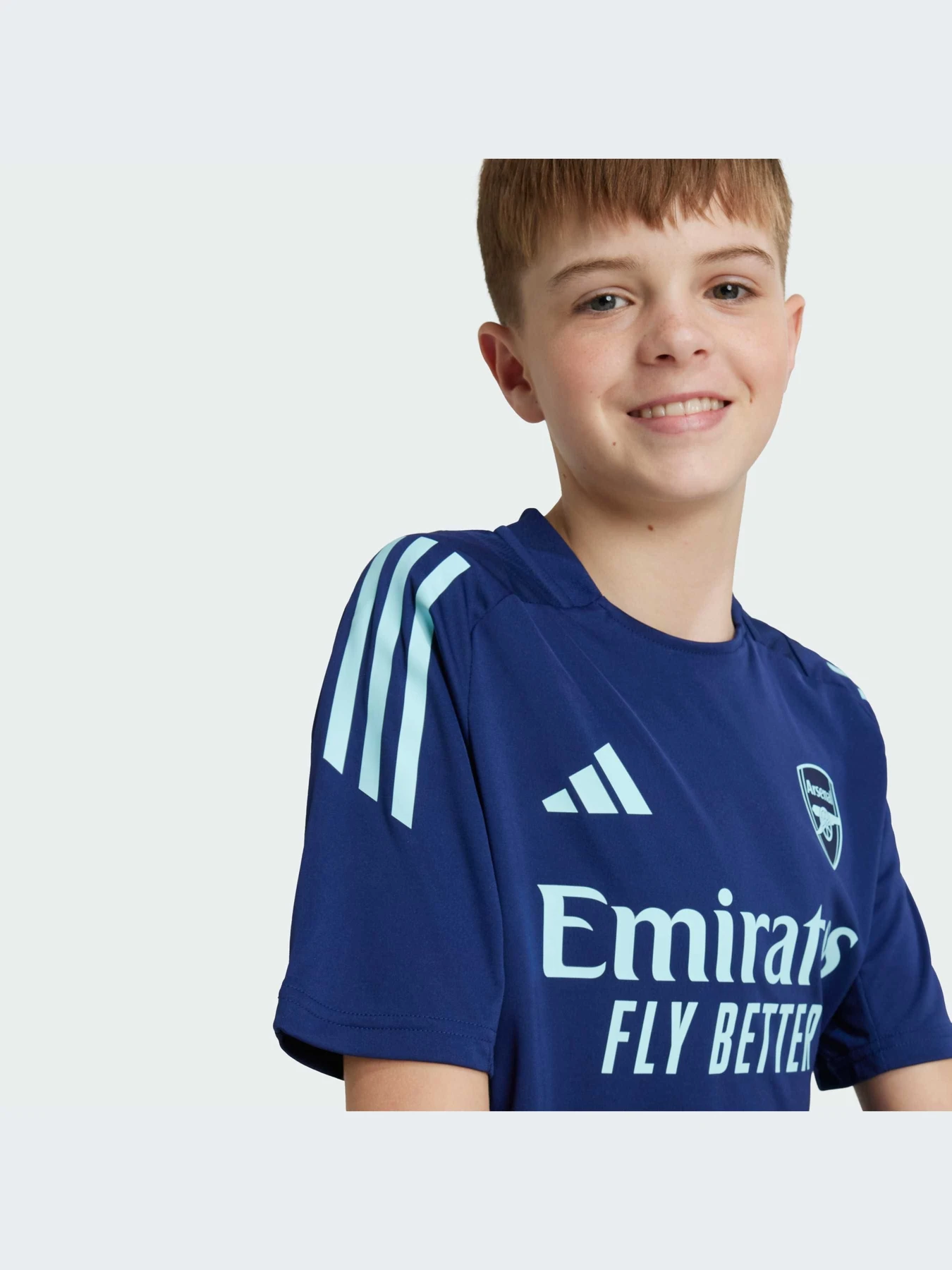 Футболки и поло Adidas модель IT2203-KZ Футболки и поло Adidas модель IT2203-KZ Фото