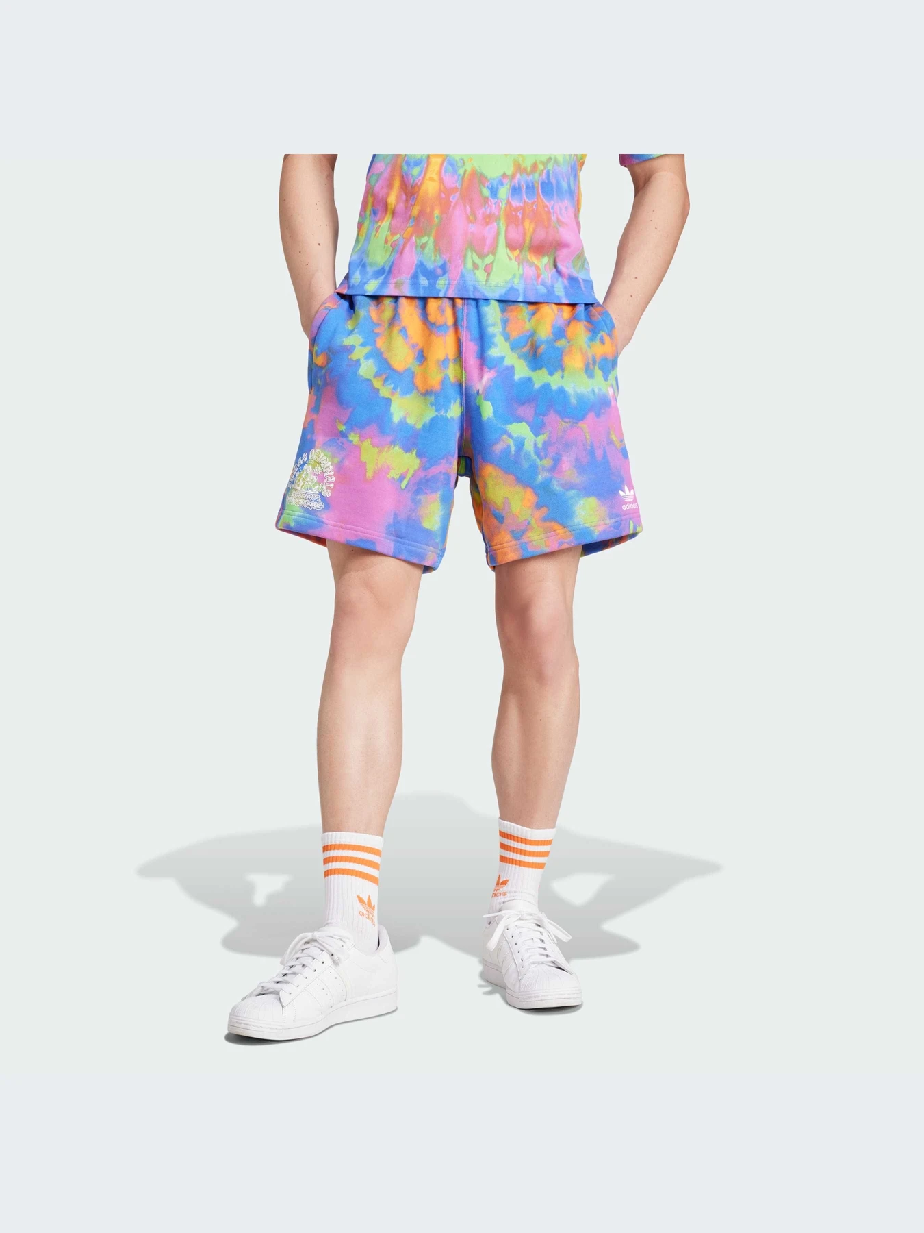 Шорты Adidas Graphics модель IX6693-KZ Шорты Adidas Graphics модель IX6693-KZ Фото