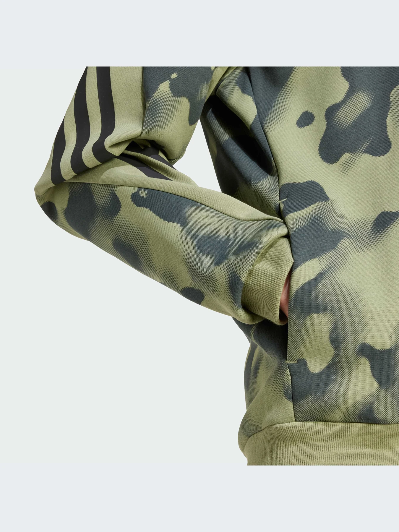 Худи и свитшоты Adidas модель IW6080-KZ Худи и свитшоты Adidas модель IW6080-KZ Фото