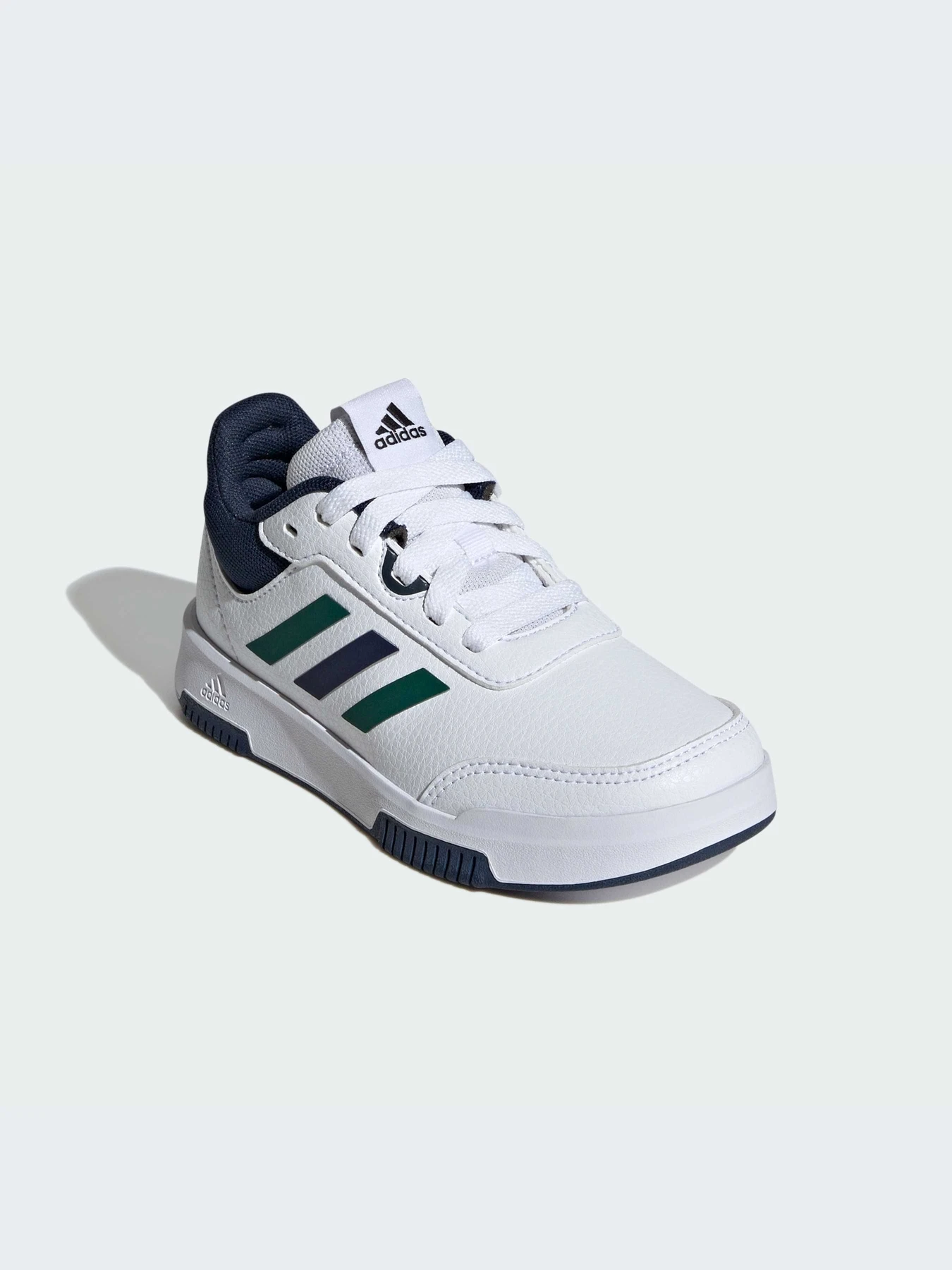 Кроссовки Adidas модель IF1723-KZ Кроссовки Adidas модель IF1723-KZ Фото