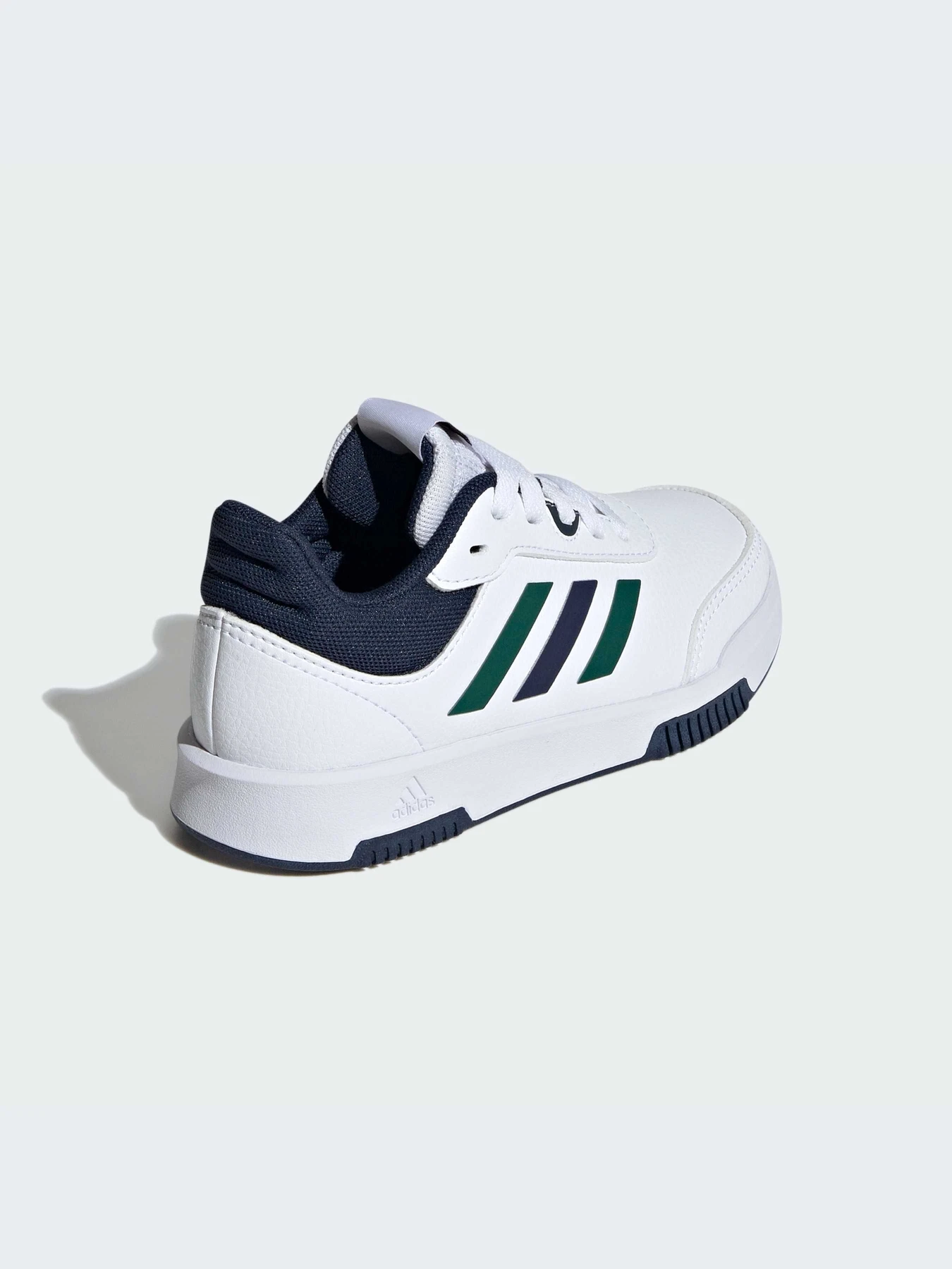 Кроссовки Adidas модель IF1723-KZ Кроссовки Adidas модель IF1723-KZ Фото
