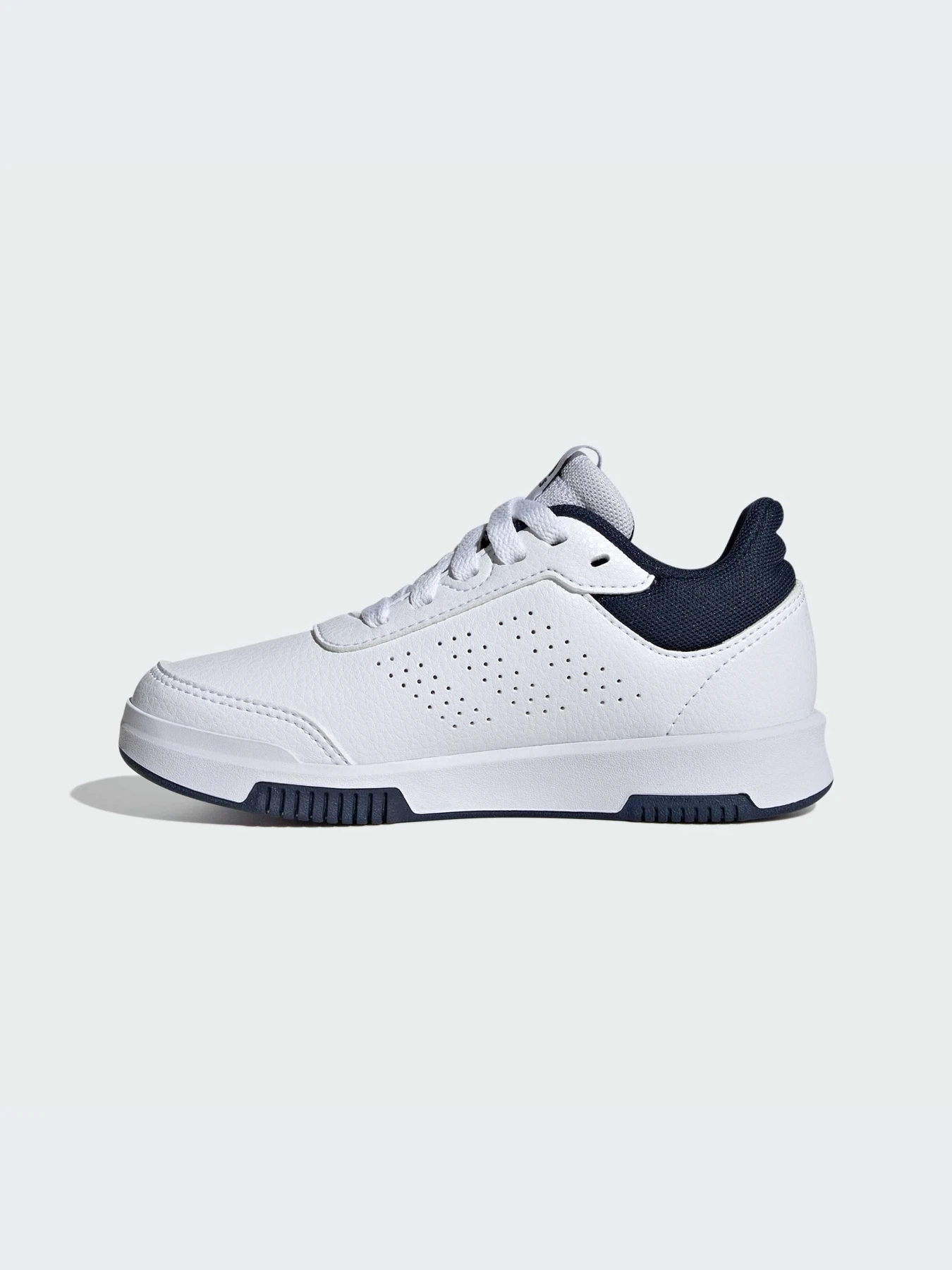 Кроссовки Adidas модель IF1723-KZ Кроссовки Adidas модель IF1723-KZ Фото
