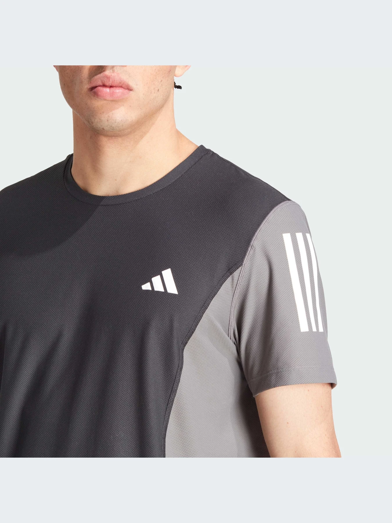 Футболки и поло Adidas модель IQ3816-KZ Футболки и поло Adidas модель IQ3816-KZ Фото