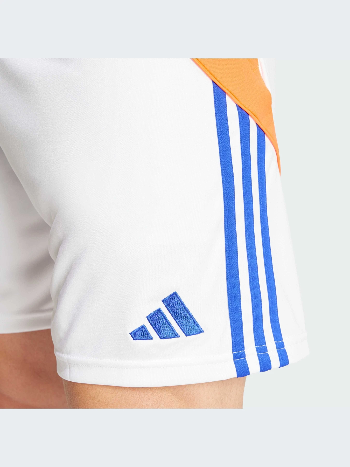 Шорты Adidas Tiro модель JE1991-KZ Шорты Adidas Tiro модель JE1991-KZ Фото
