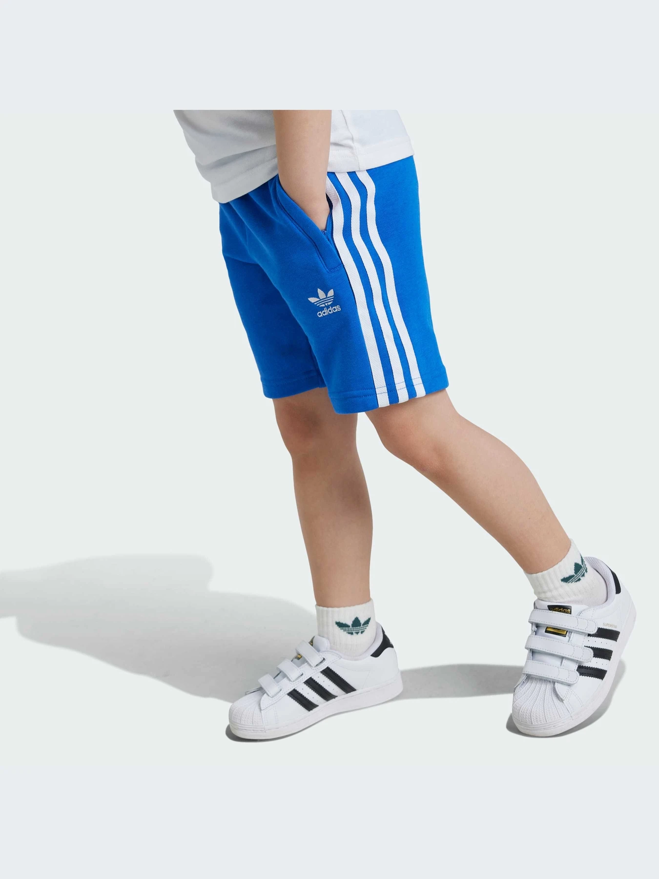 Костюмы Adidas Adicolor модель JE1609-KZ Костюмы Adidas Adicolor модель JE1609-KZ Фото