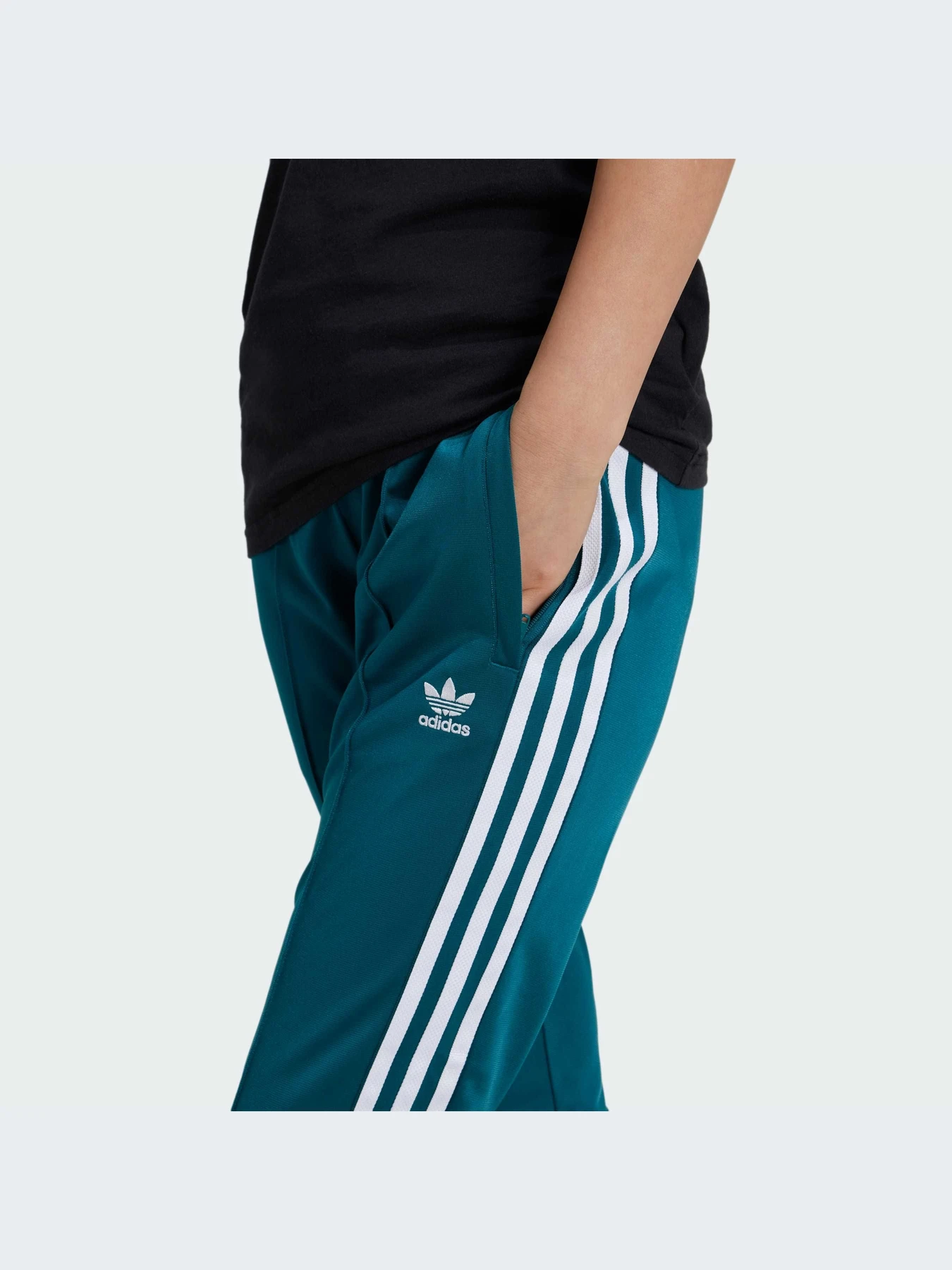 Брюки Adidas Adicolor модель IY9788-KZ Брюки Adidas Adicolor модель IY9788-KZ Фото