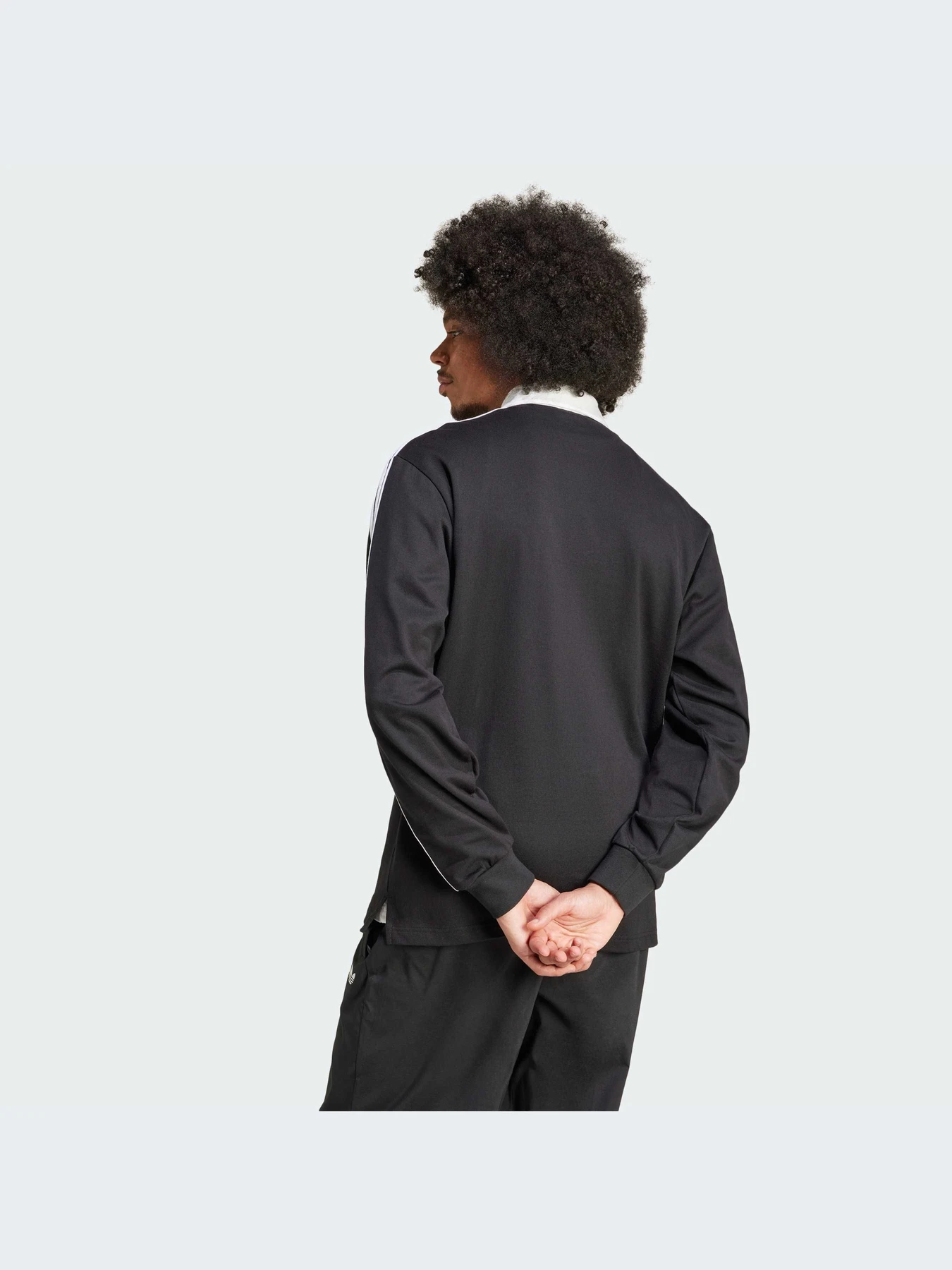 Худи и свитшоты Adidas Adicolor модель IZ4806-KZ Худи и свитшоты Adidas Adicolor модель IZ4806-KZ Фото