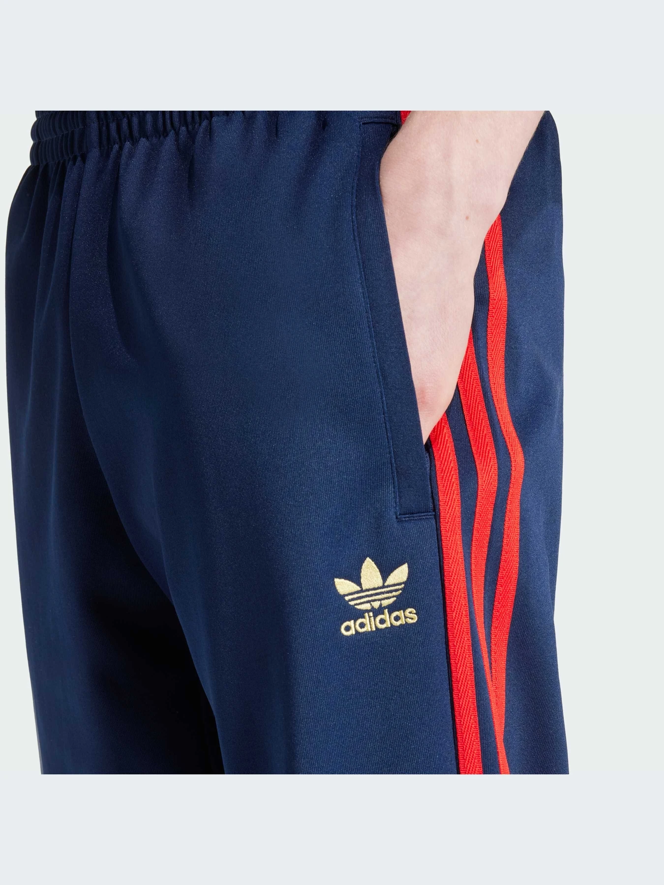 Брюки Adidas модель IY9870-KZ Брюки Adidas модель IY9870-KZ Фото