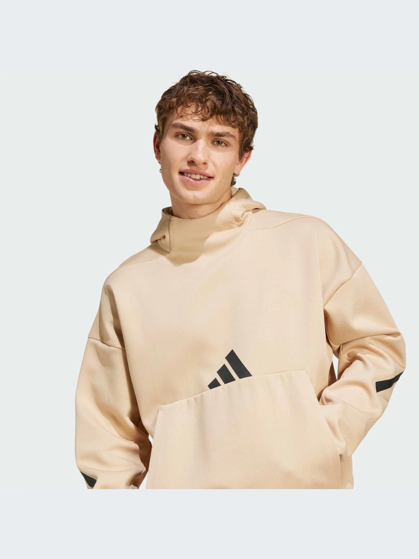 Худи и свитшоты Adidas ZNE модель JJ4894-KZ Худи и свитшоты Adidas ZNE модель JJ4894-KZ Фото