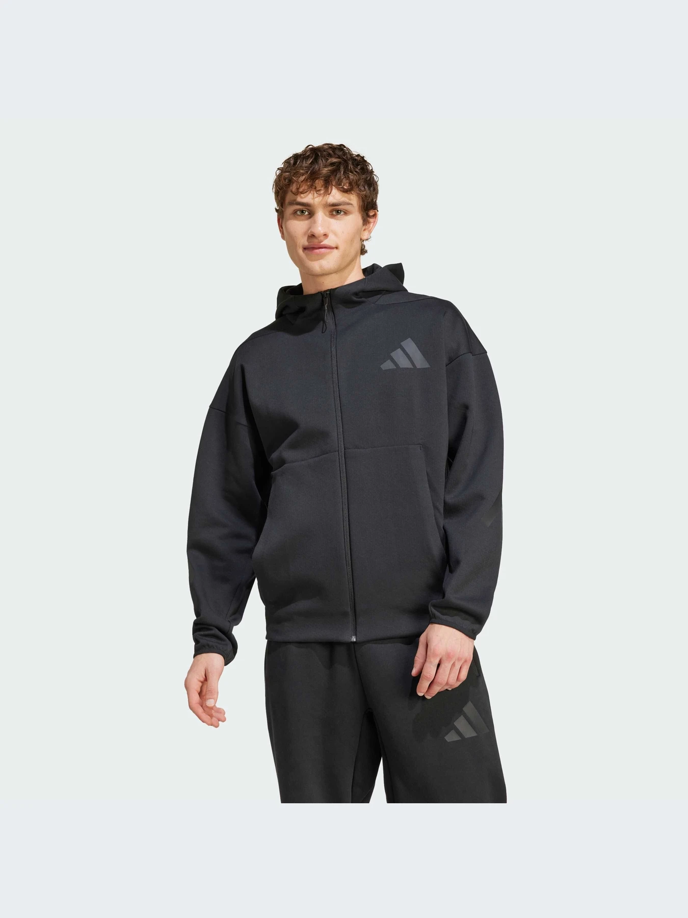 Худи и свитшоты Adidas ZNE модель JE7538-KZ Худи и свитшоты Adidas ZNE модель JE7538-KZ Фото