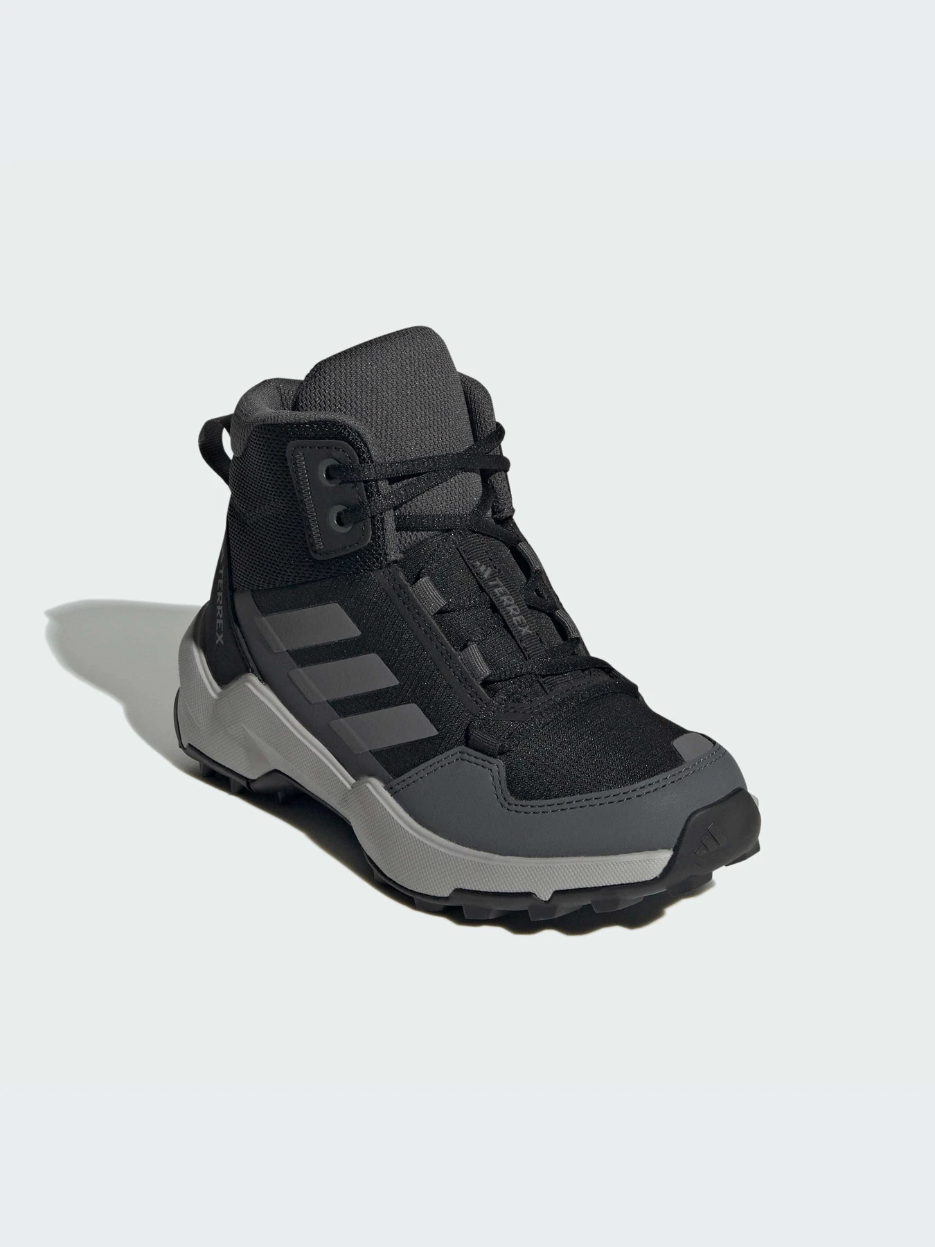 Ботинки и сапоги Adidas Terrex модель IF6520-KZ Ботинки и сапоги Adidas Terrex модель IF6520-KZ Фото