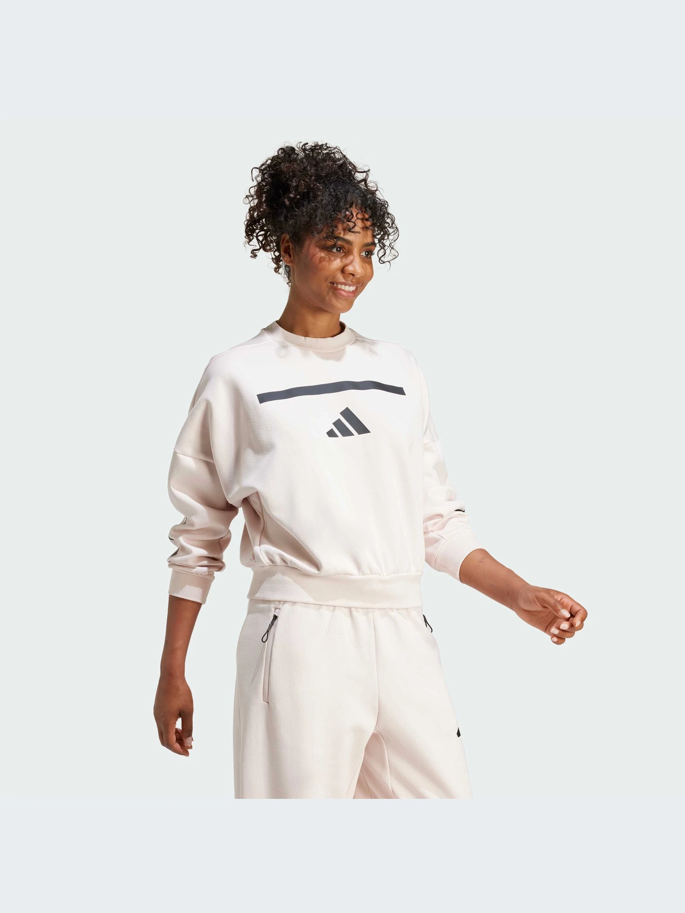 Худи и свитшоты Adidas ZNE модель JF4783-KZ Худи и свитшоты Adidas ZNE модель JF4783-KZ Фото