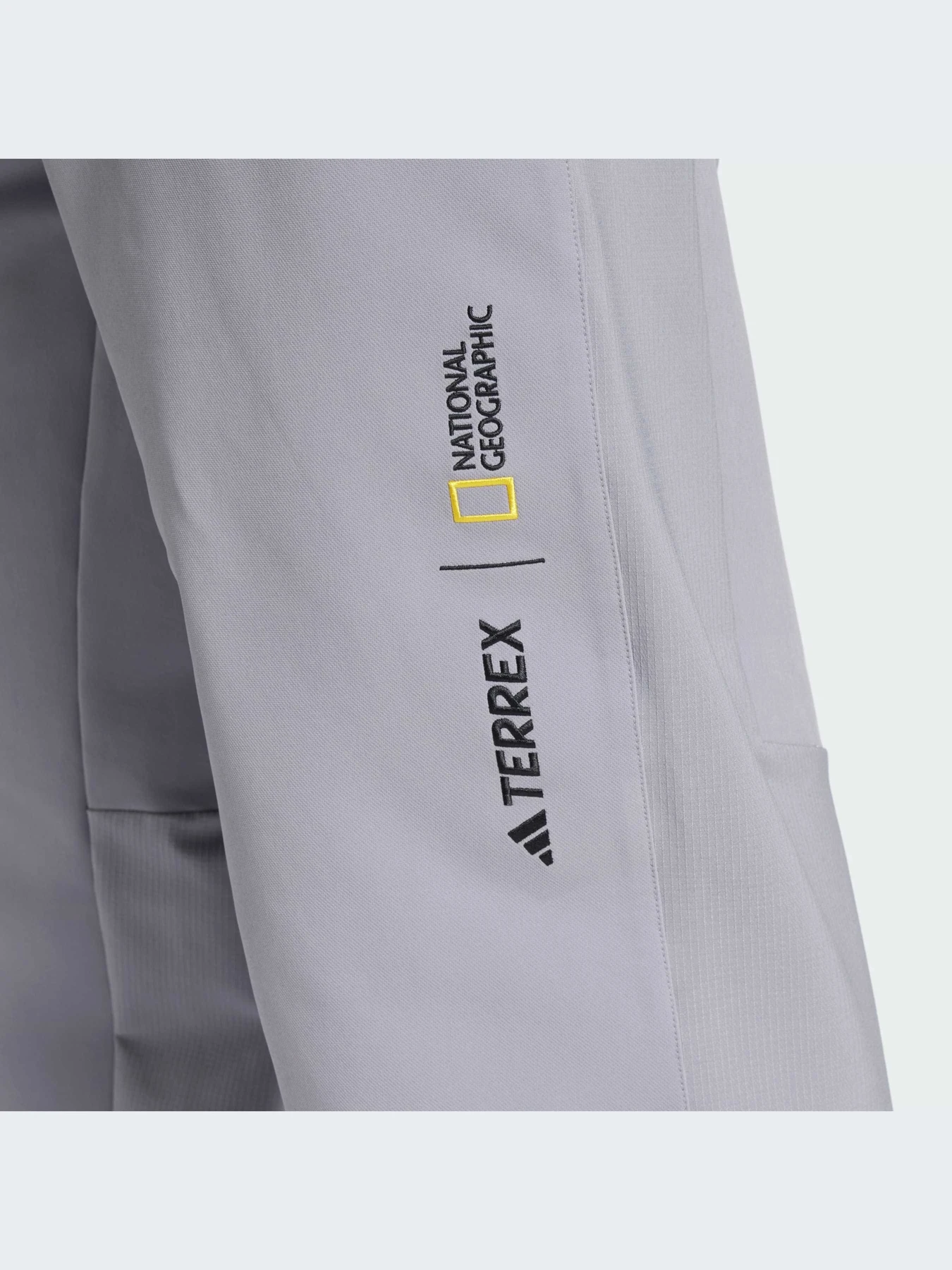 Брюки Adidas модель IX7922-KZ Брюки Adidas модель IX7922-KZ Фото