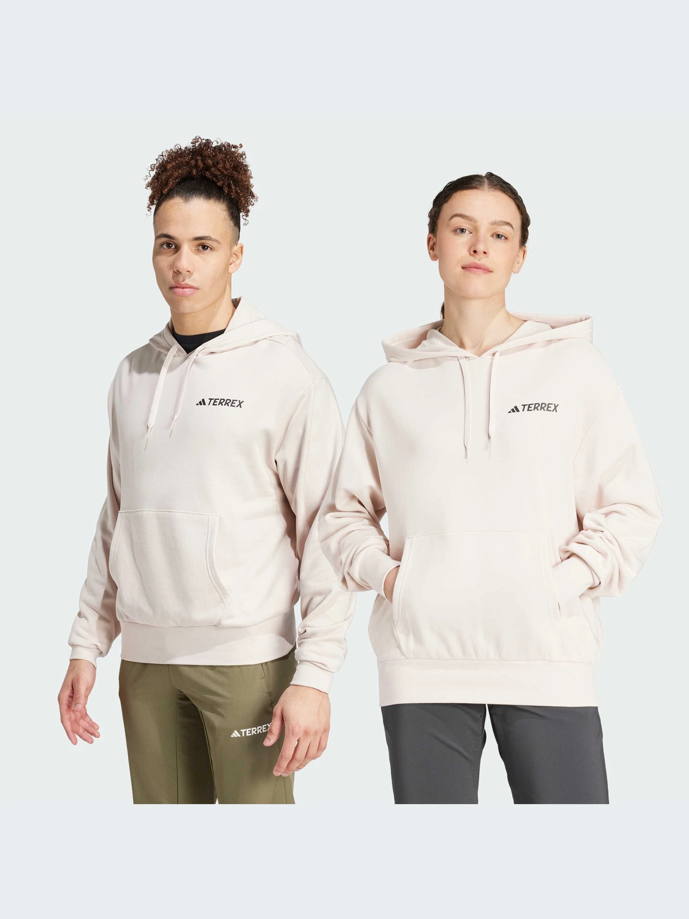 Худи и свитшоты Adidas модель IZ0460-KZ Худи и свитшоты Adidas модель IZ0460-KZ Фото