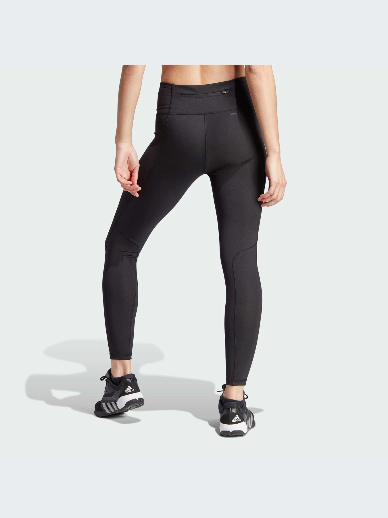 Брюки Adidas модель HY2909-KZ Брюки Adidas модель HY2909-KZ Фото