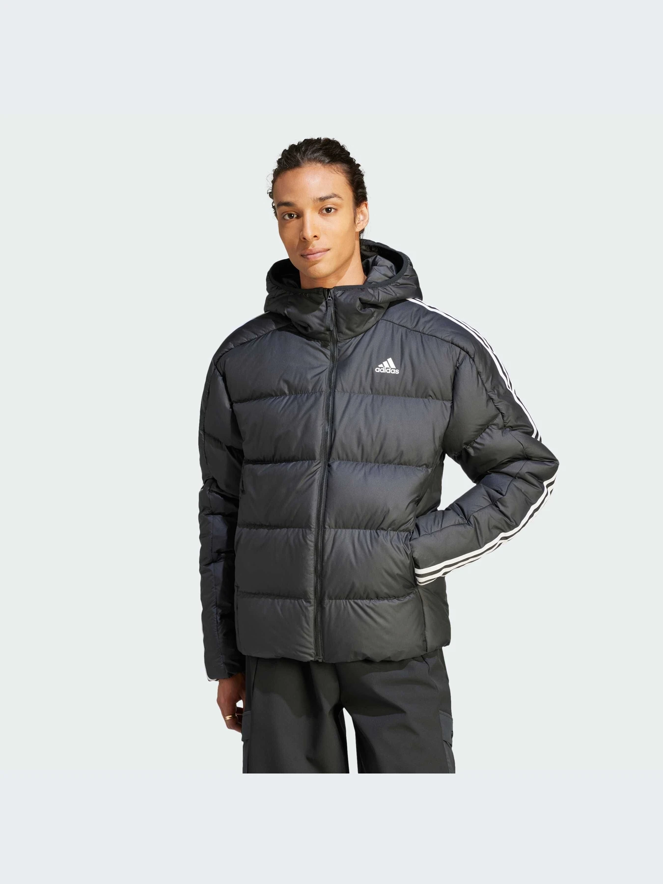 Куртки и дубленки Adidas модель HZ4429-KZ Куртки и дубленки Adidas модель HZ4429-KZ Фото